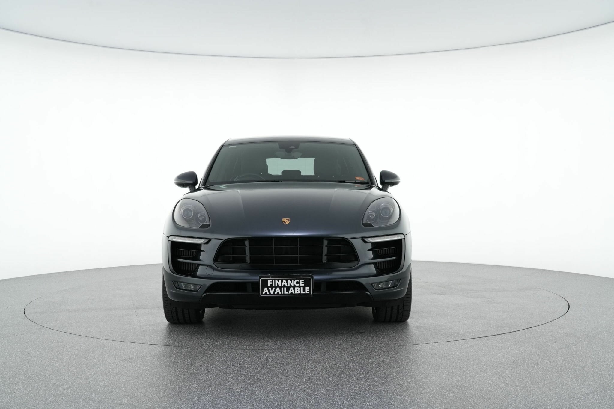 Porsche Macan image 3