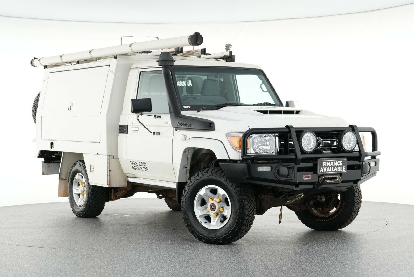 Toyota Landcruiser image 1
