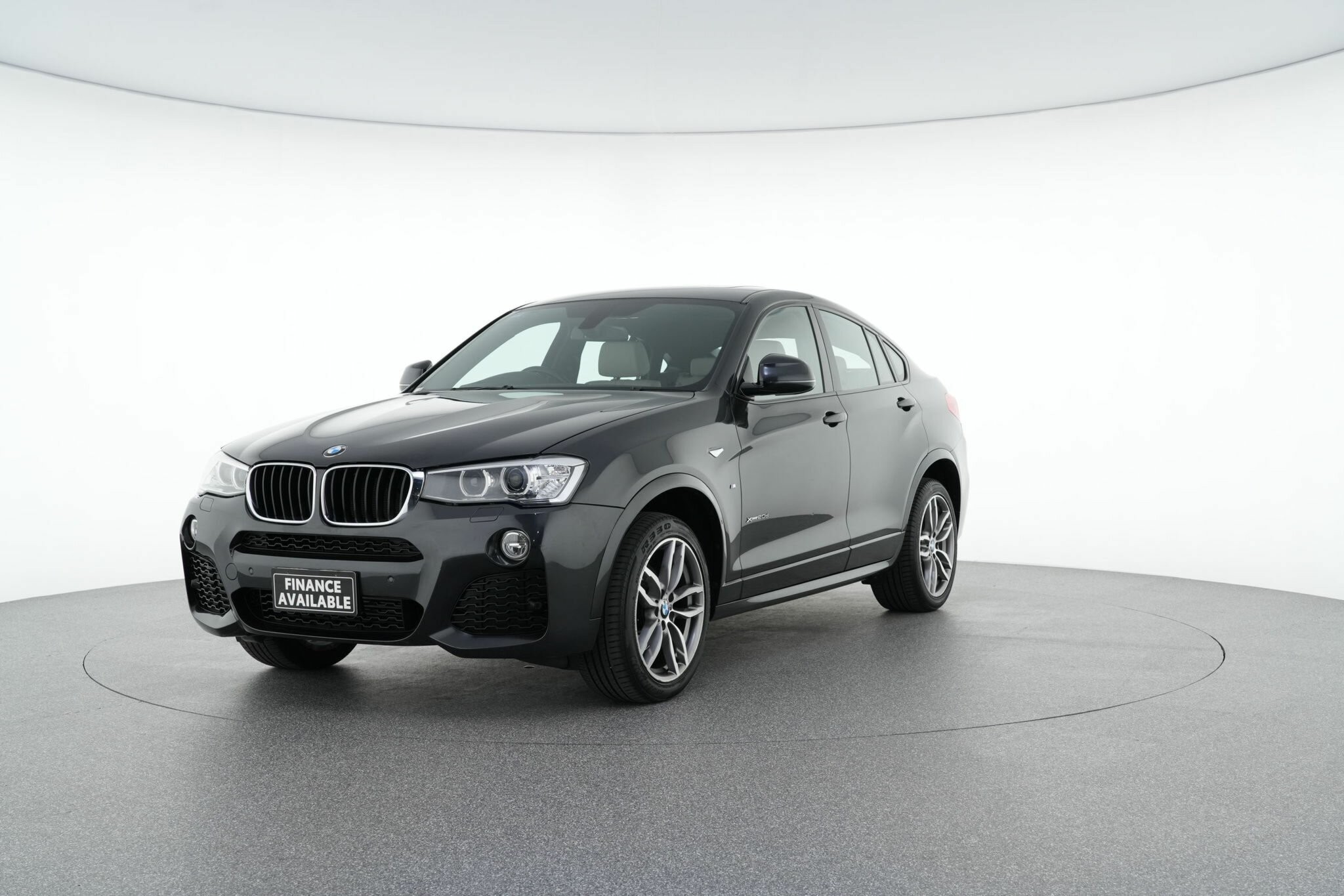 BMW X4 image 4
