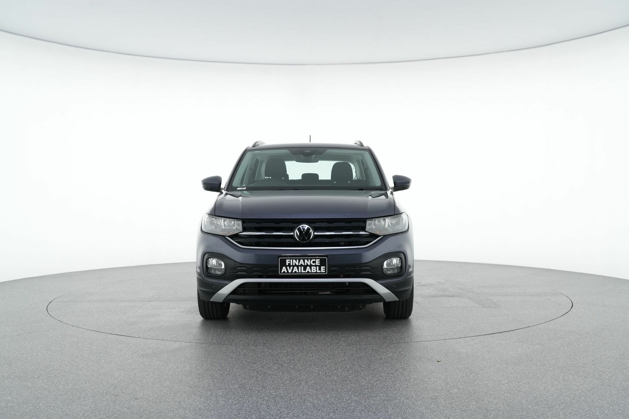 Volkswagen T-cross image 3