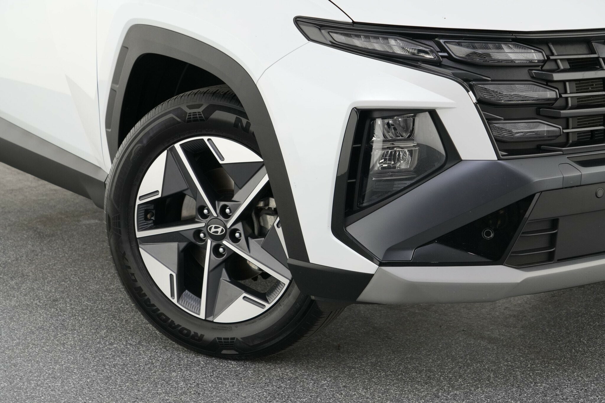 Hyundai Tucson image 2