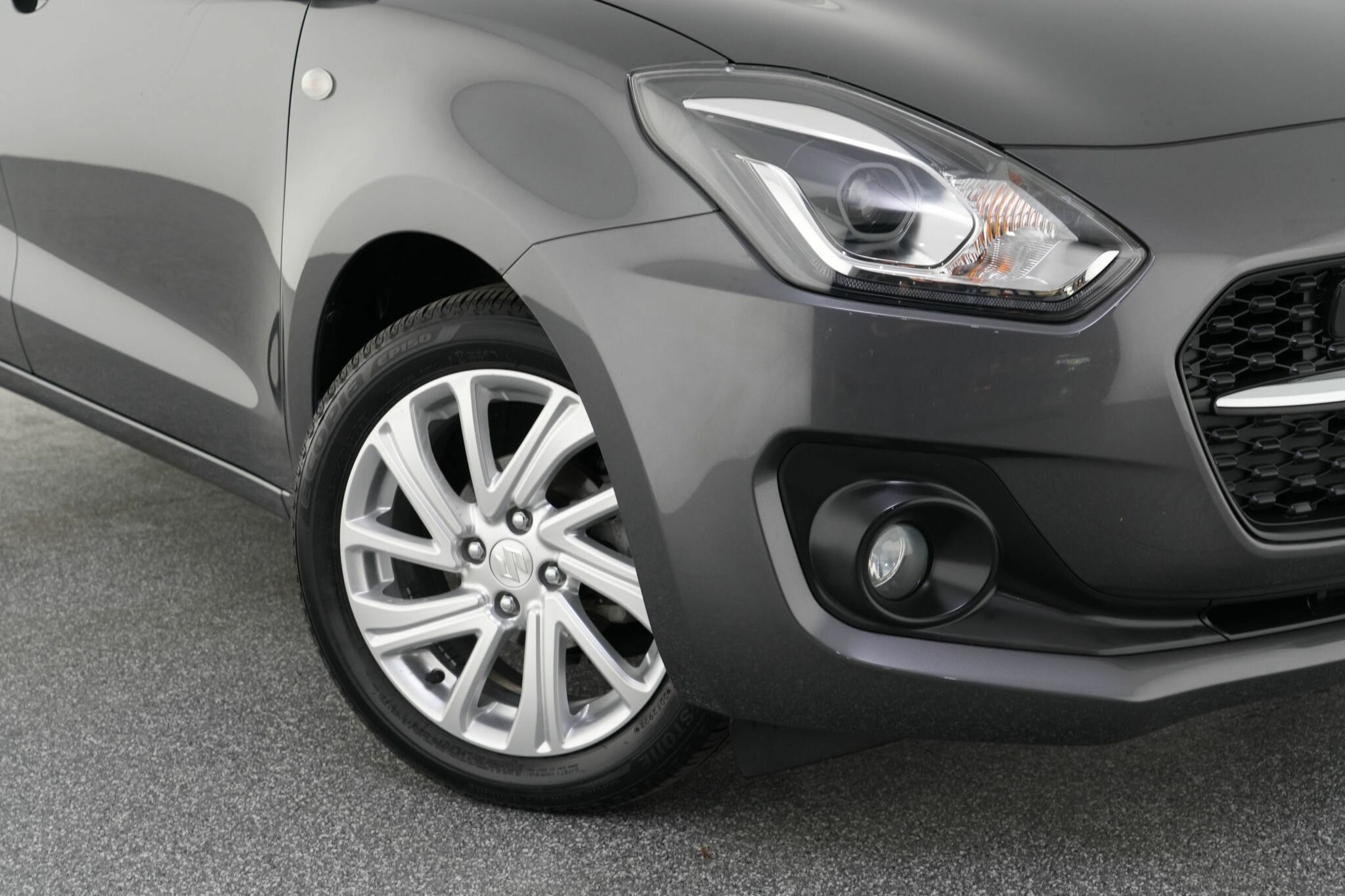 Suzuki Swift image 2