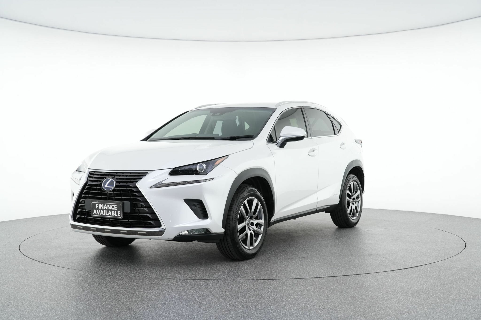 Lexus Nx image 4