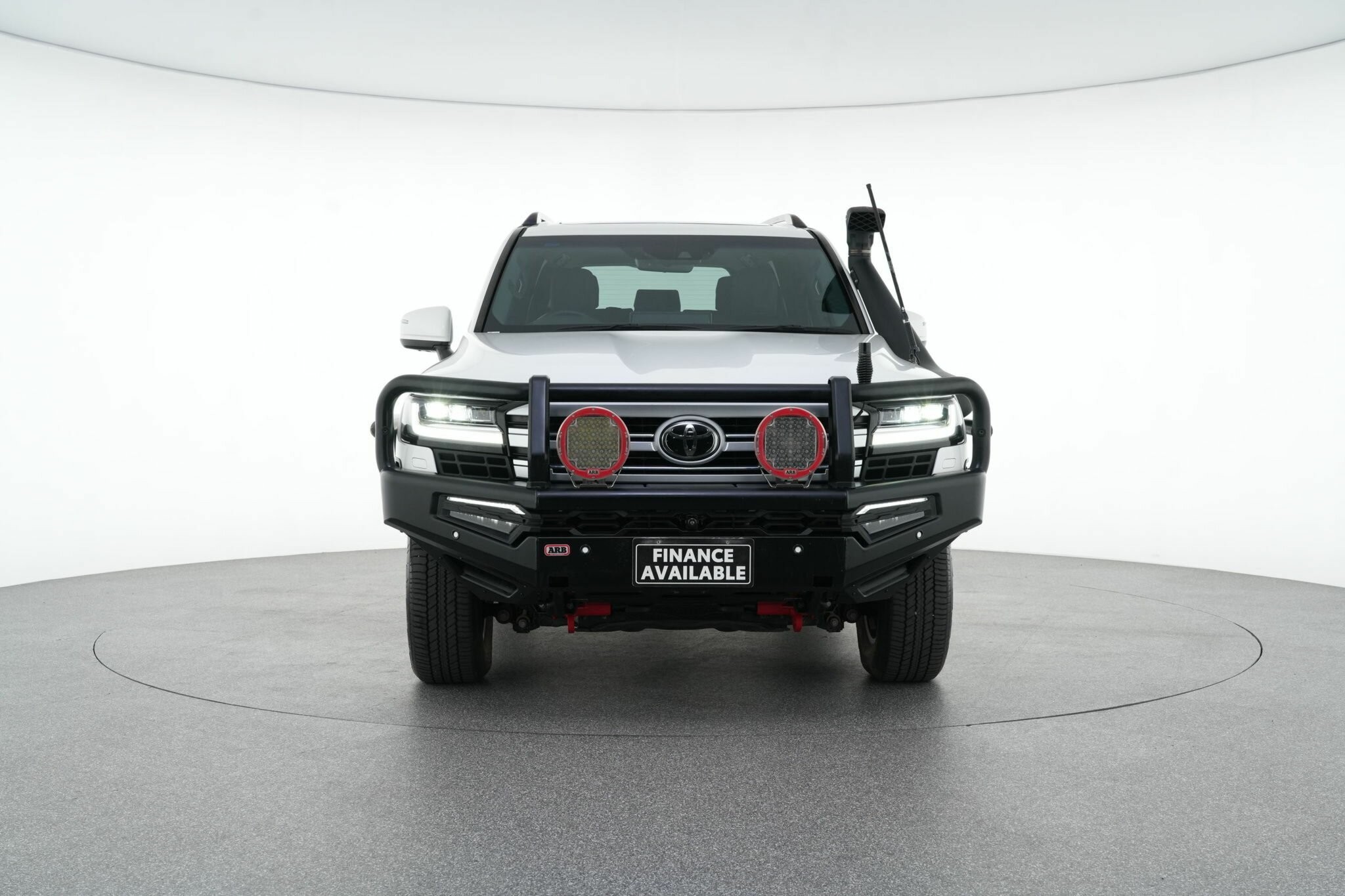 Toyota Landcruiser image 3