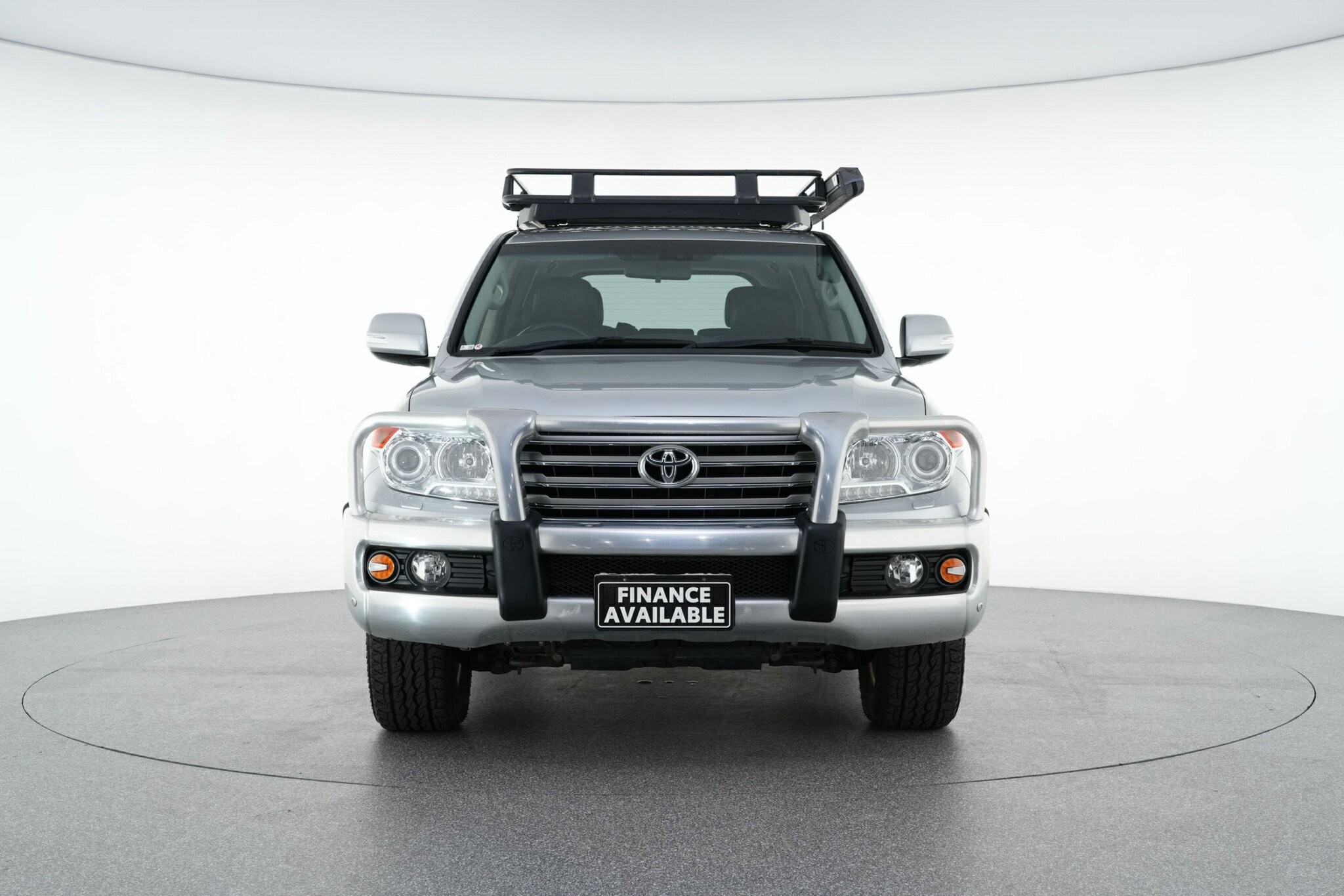 Toyota Landcruiser image 3