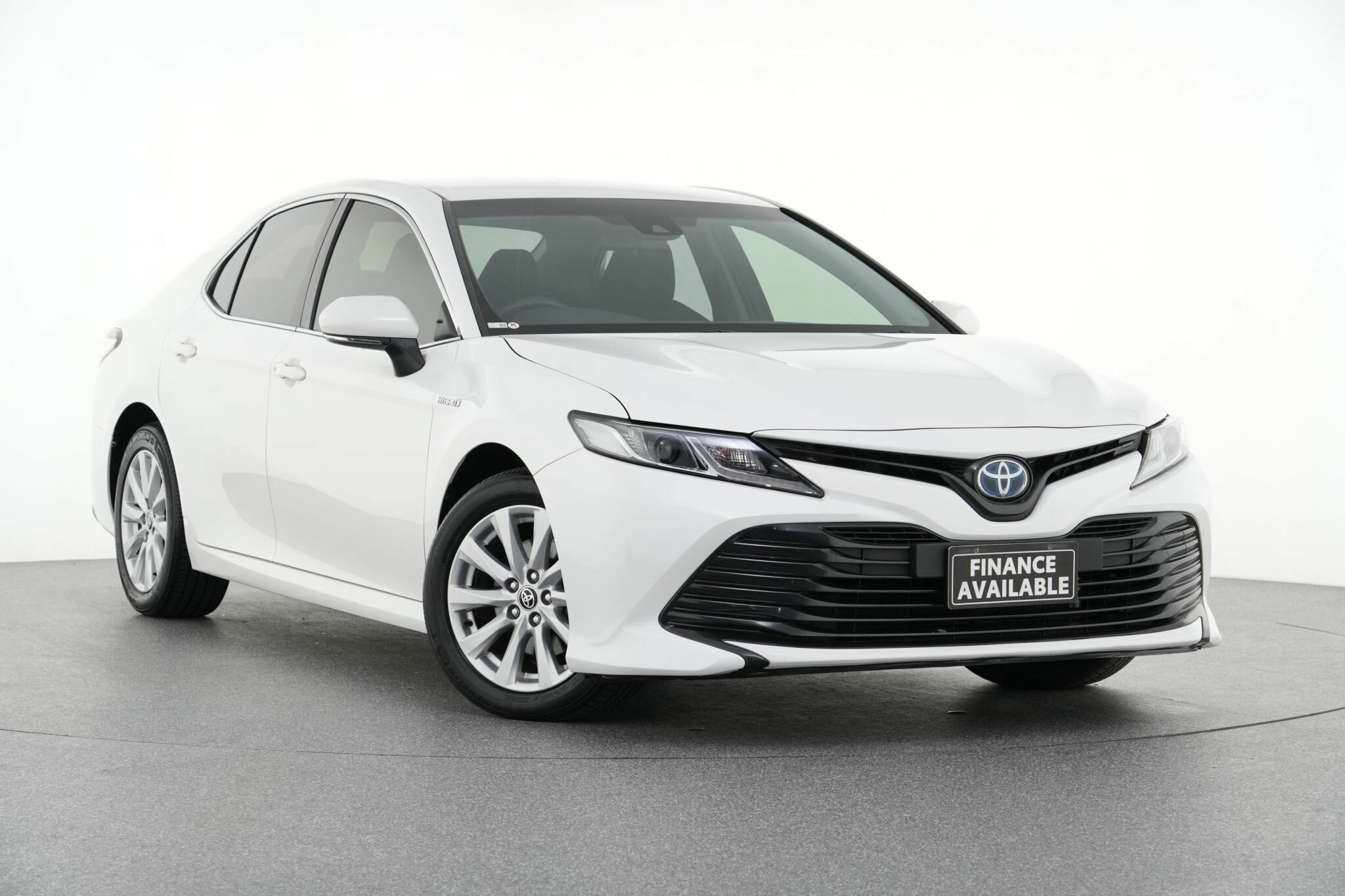 Toyota Camry image 1