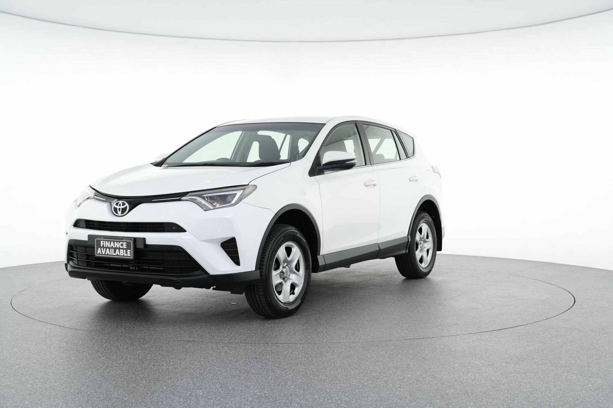 Toyota Rav4 image 4