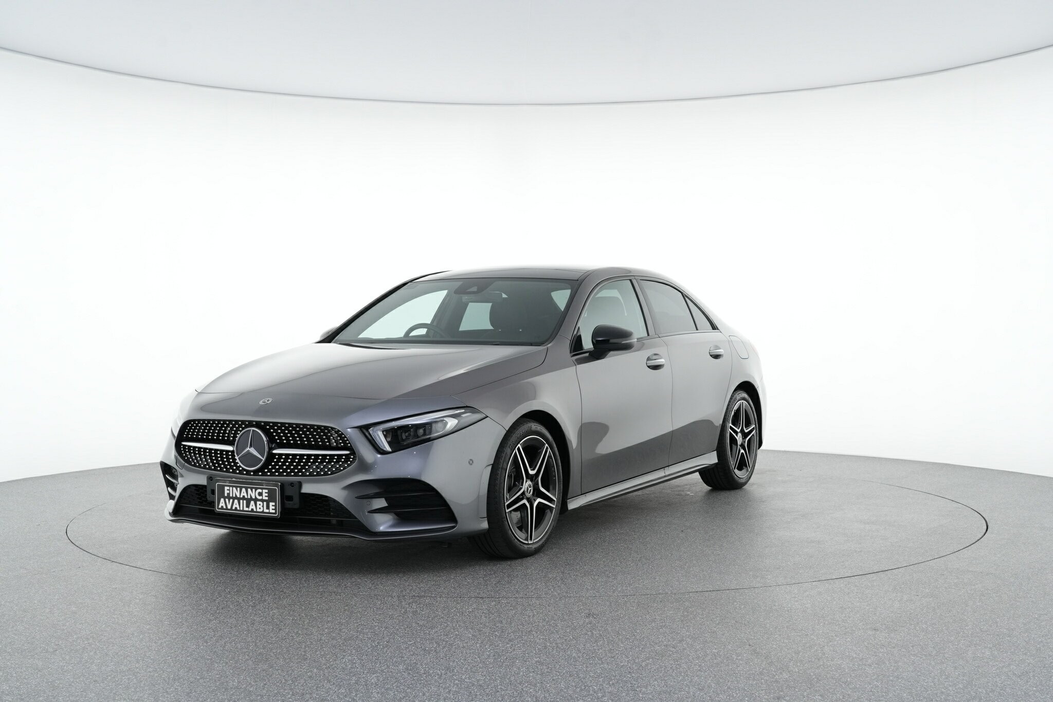 Mercedes Benz A-class image 4