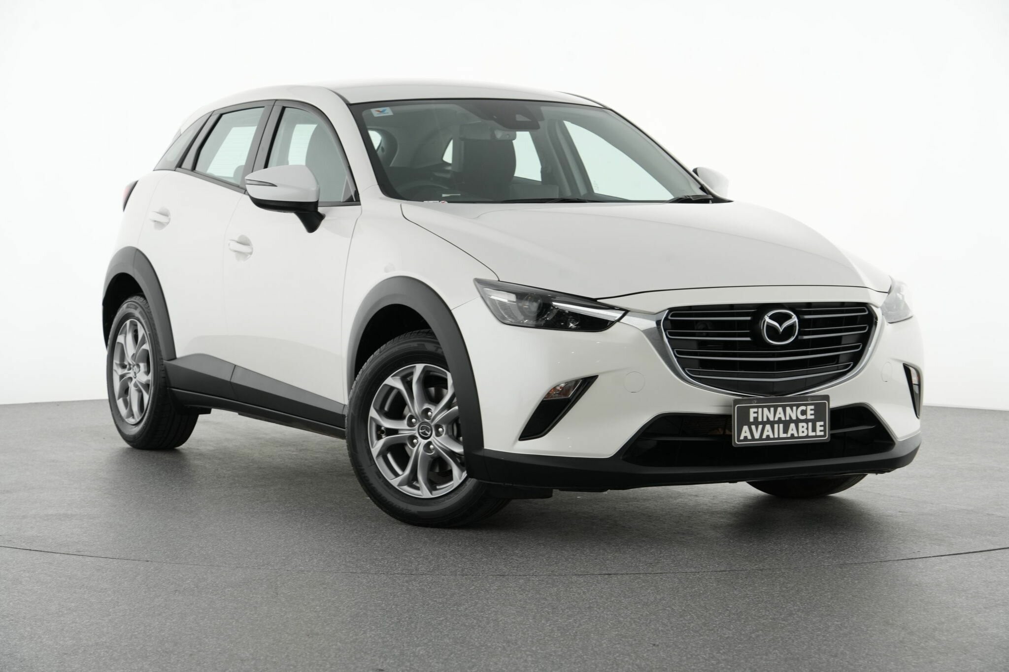 Mazda Cx-3 image 1