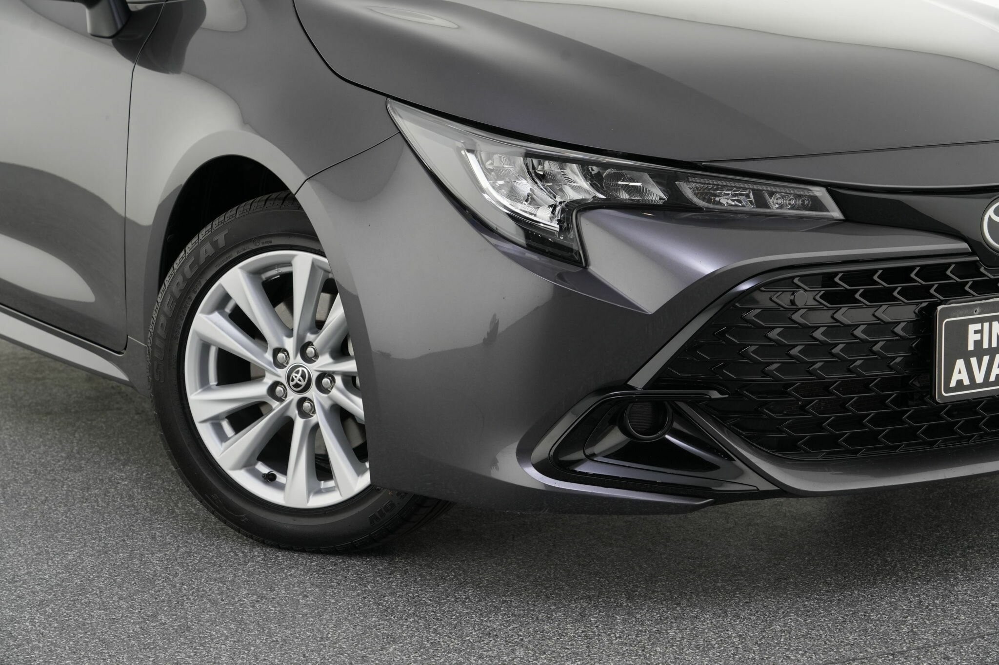 Toyota Corolla image 2