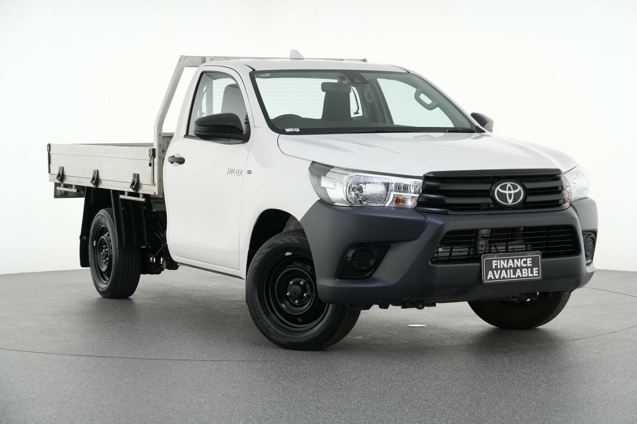 Toyota Hilux image 1