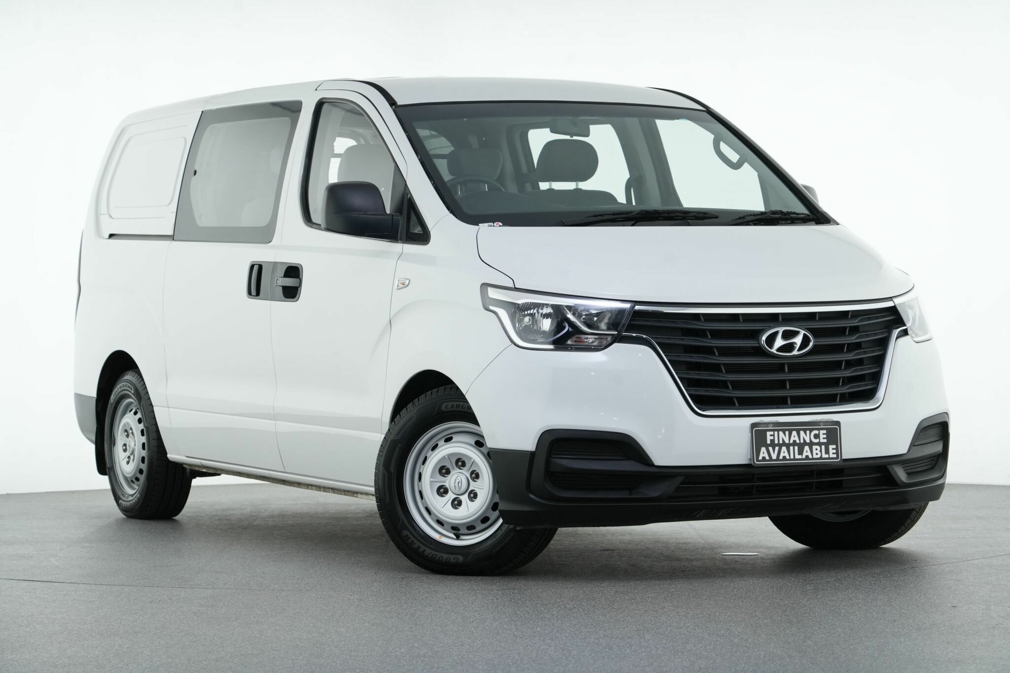 Hyundai Iload image 1