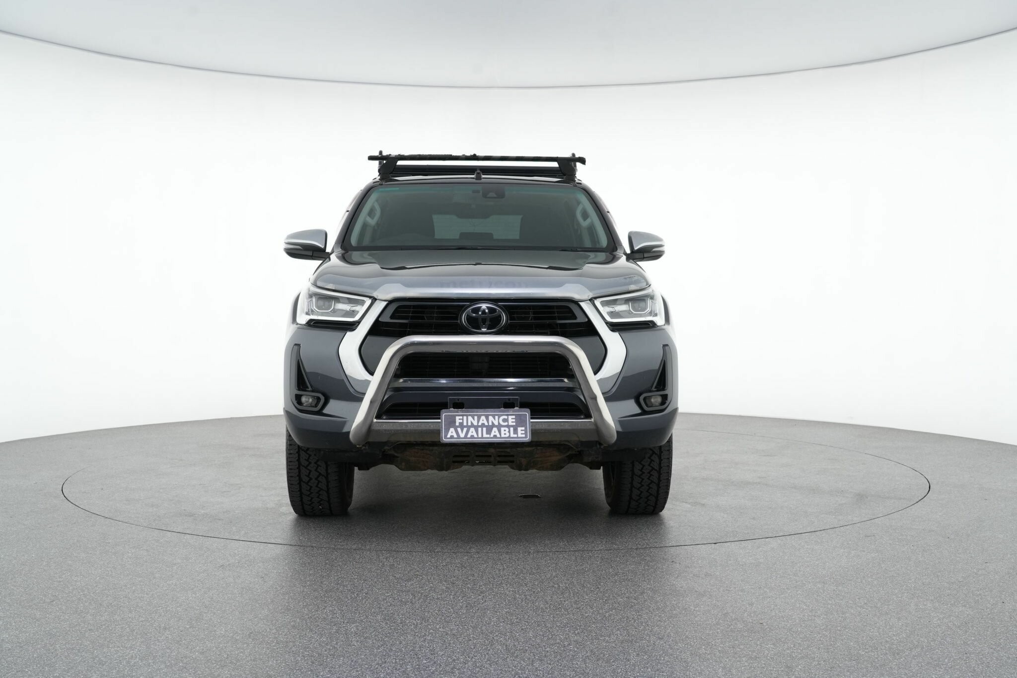 Toyota Hilux image 3