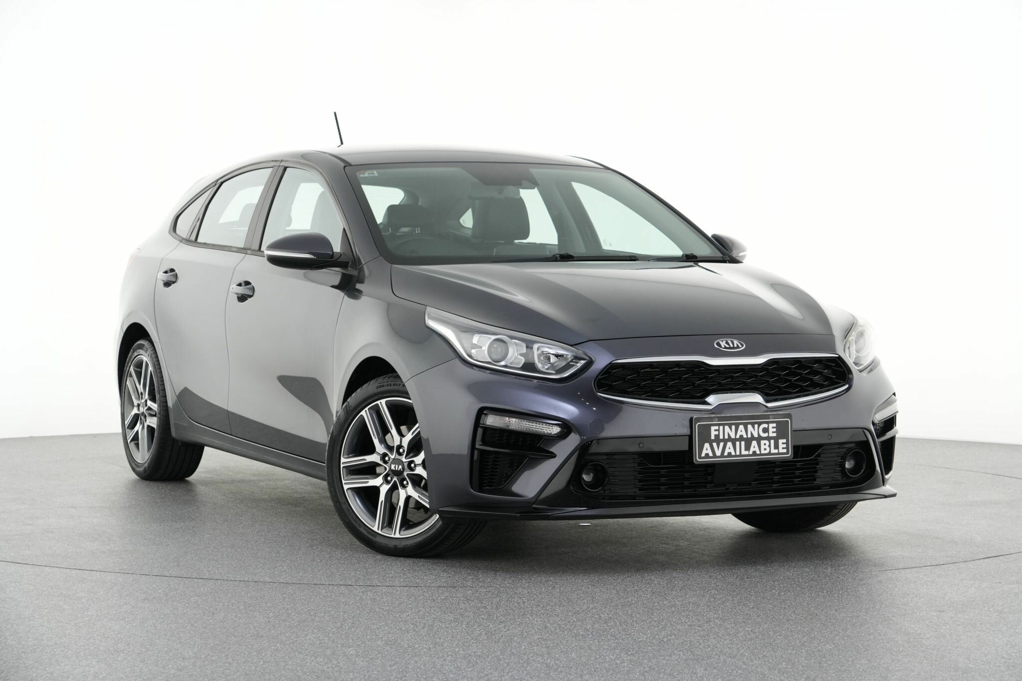 Kia Cerato image 1