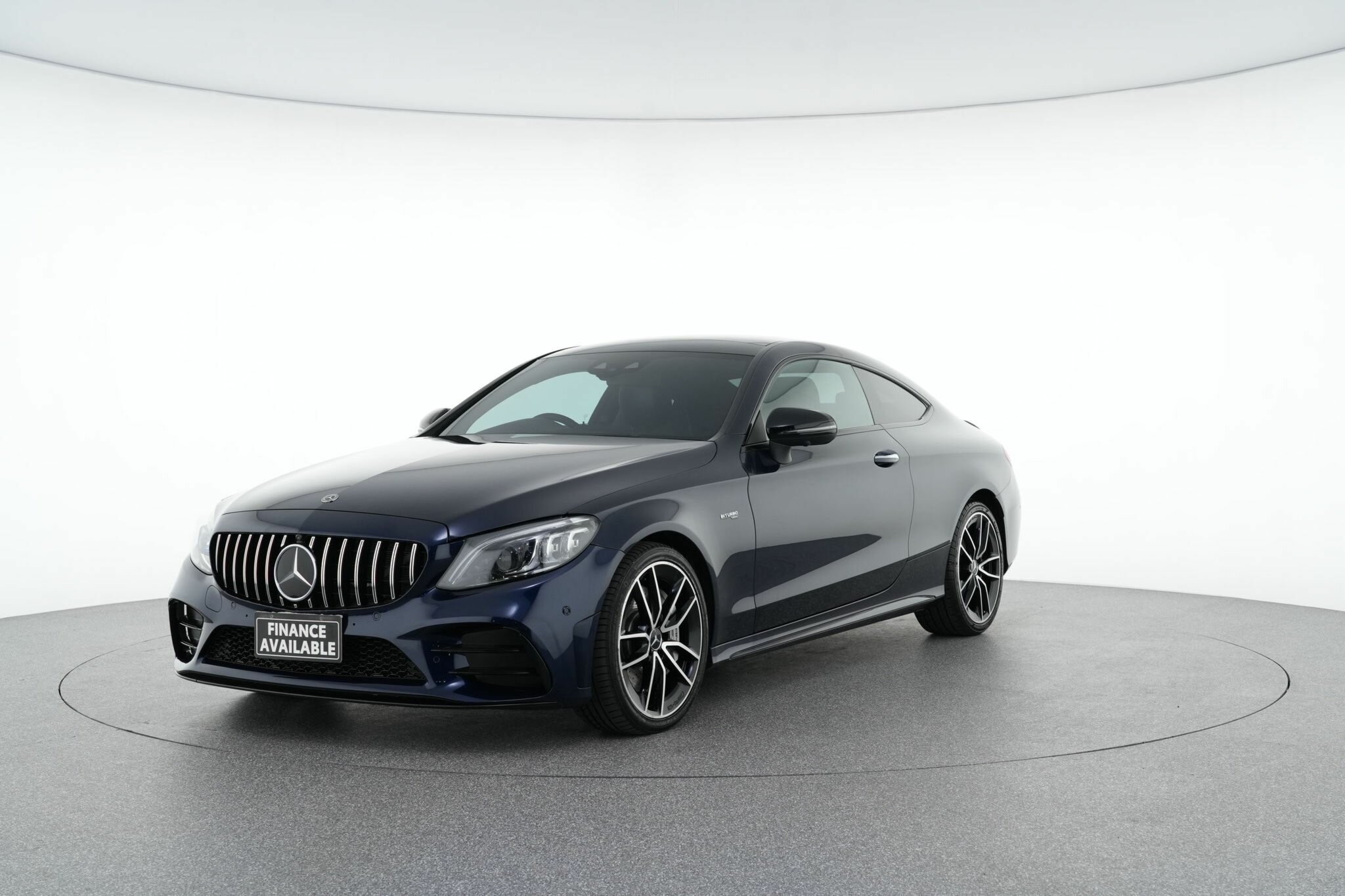 Mercedes Benz C-class image 4