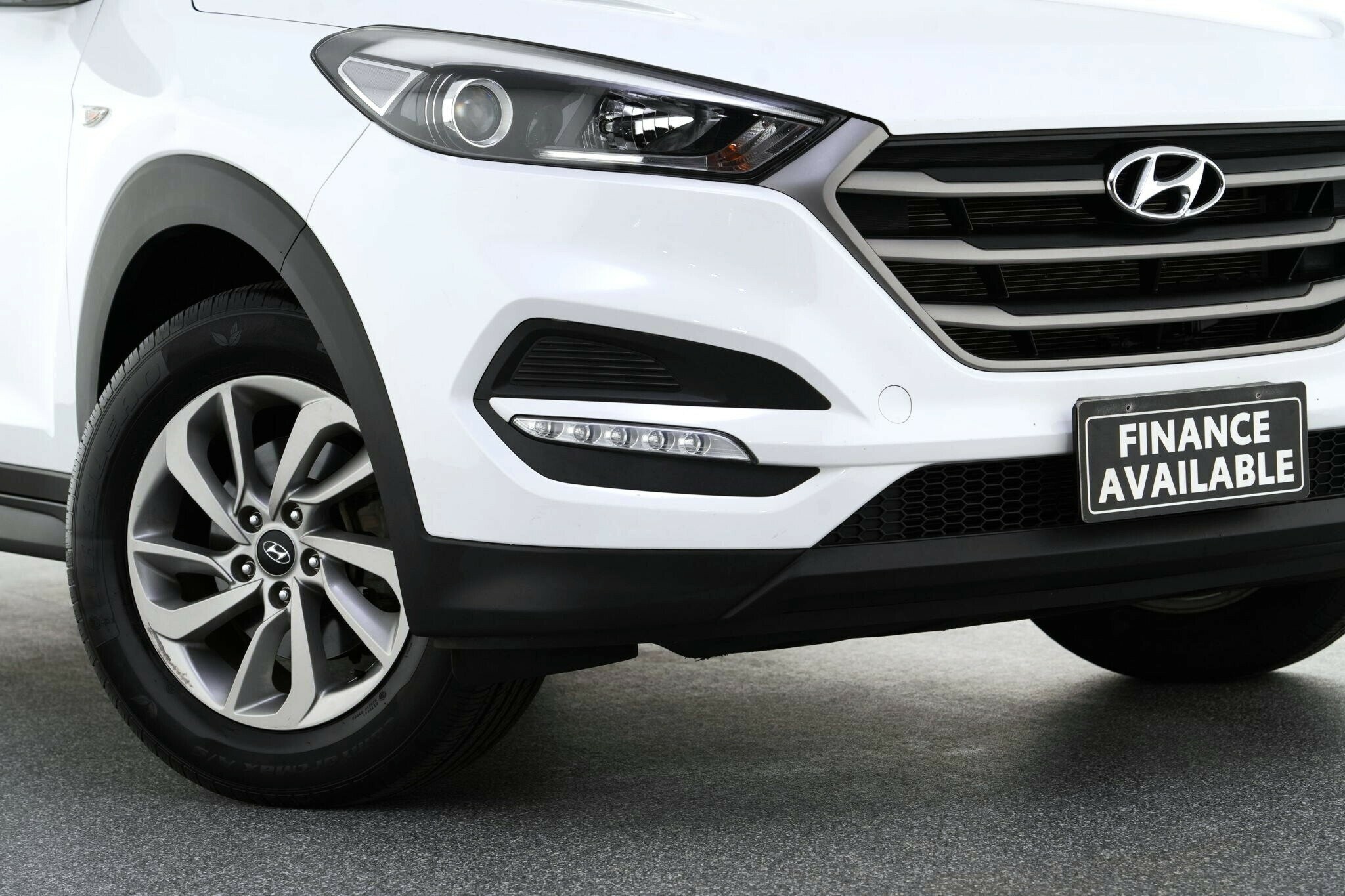Hyundai Tucson image 2