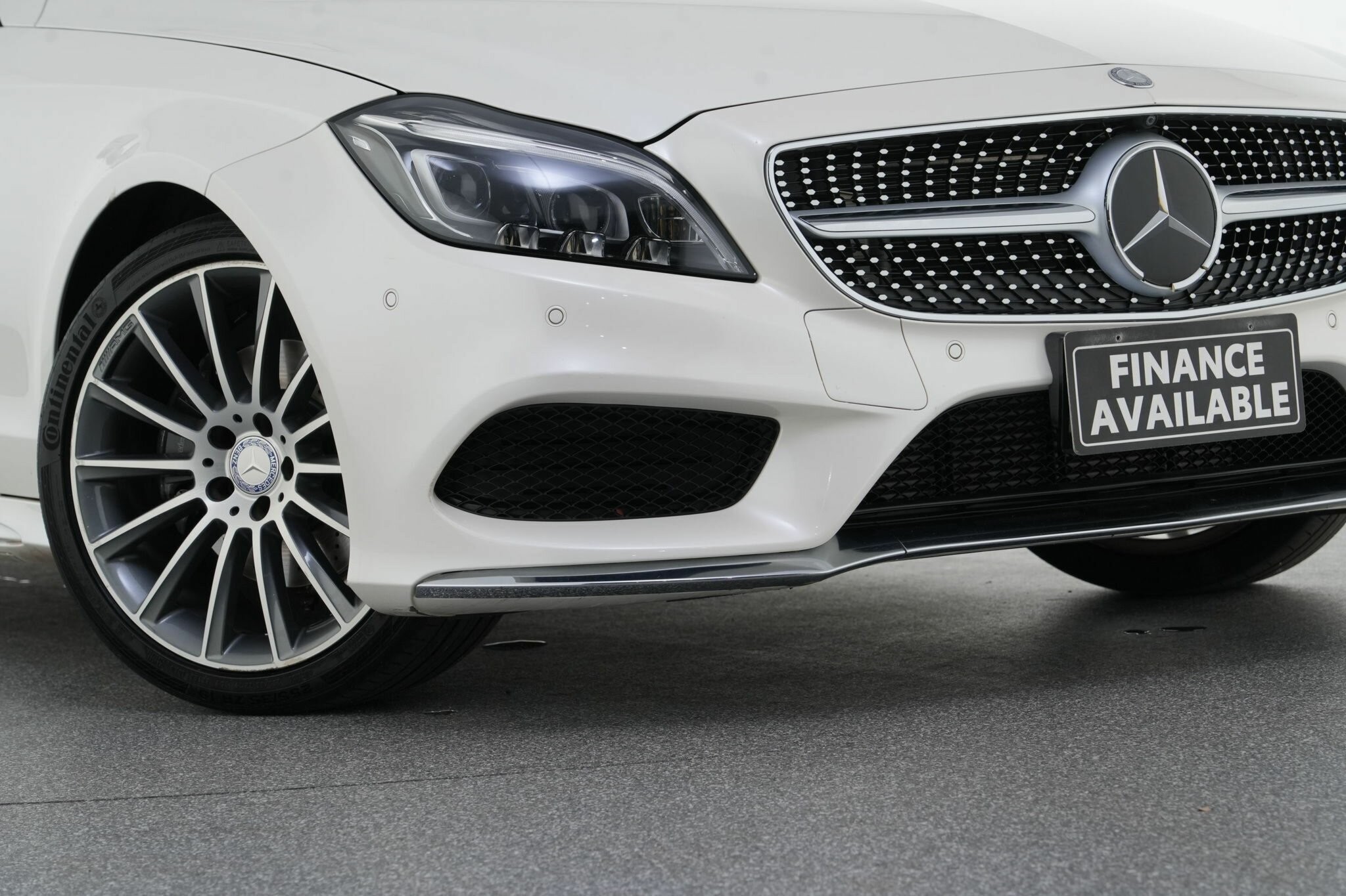 Mercedes Benz Cls-class image 2