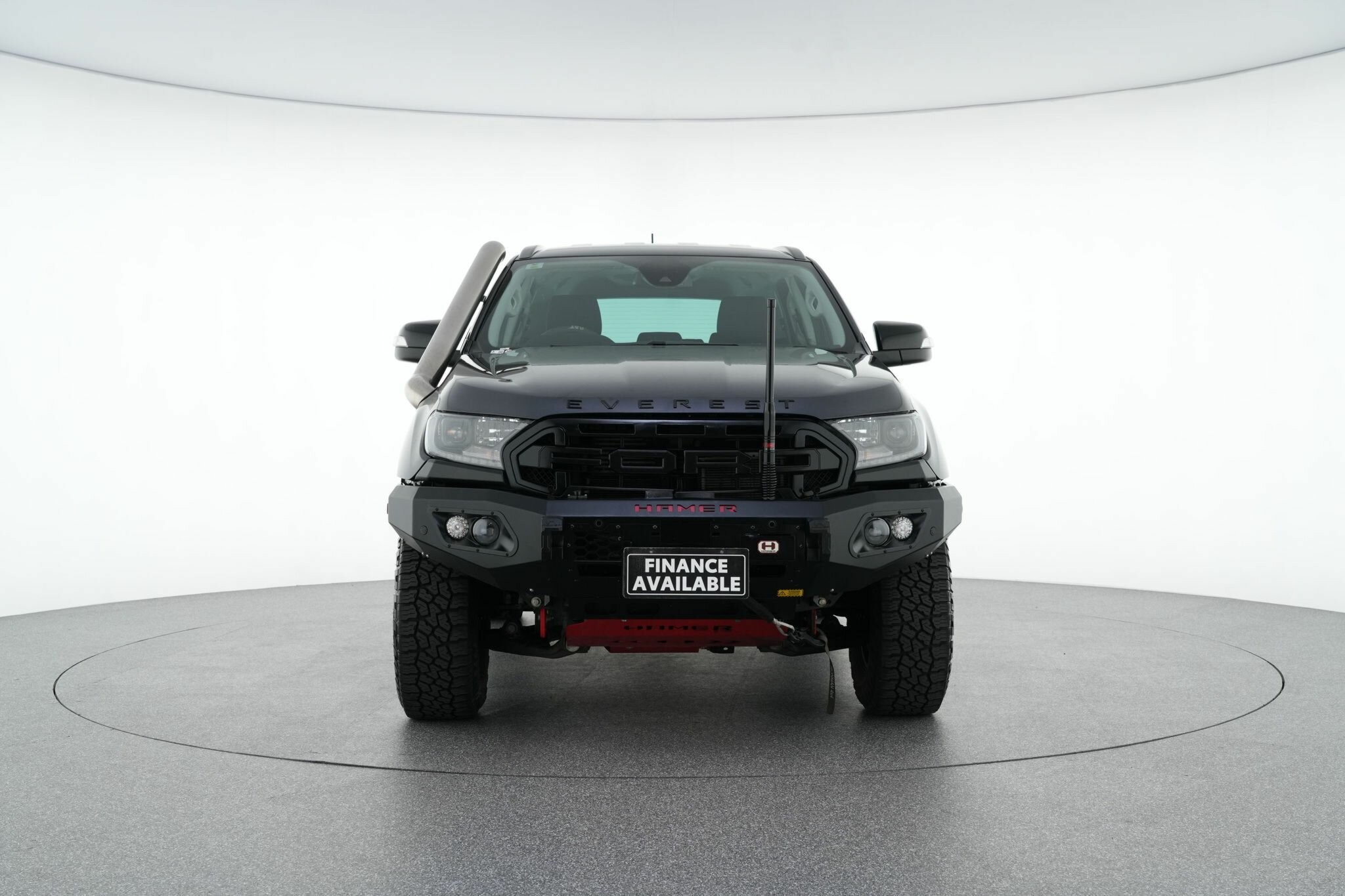 Ford Everest image 3