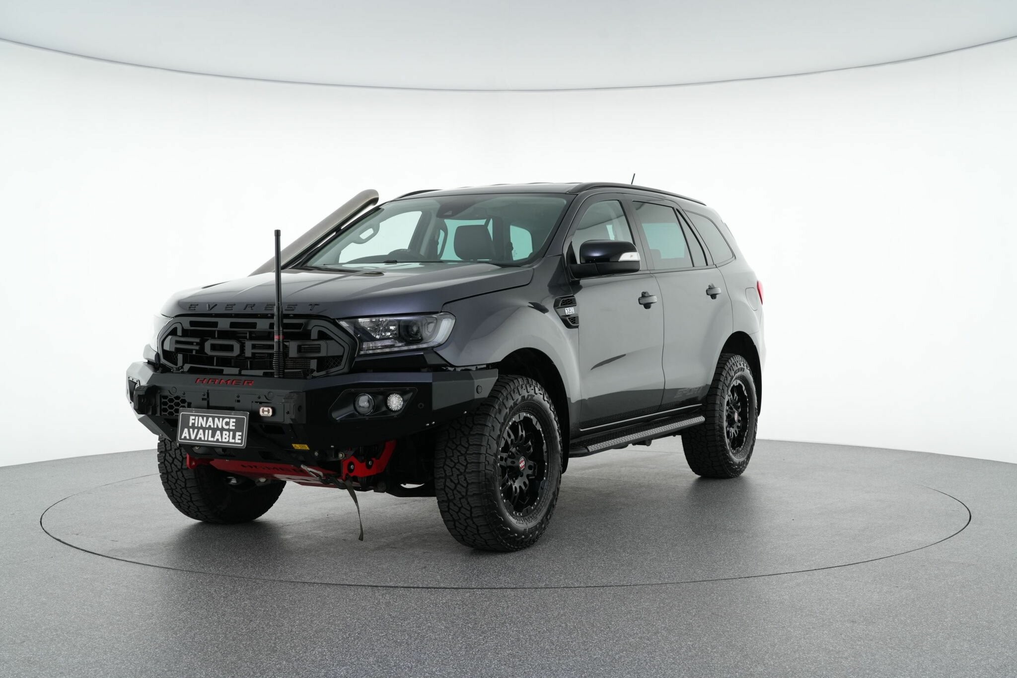 Ford Everest image 4