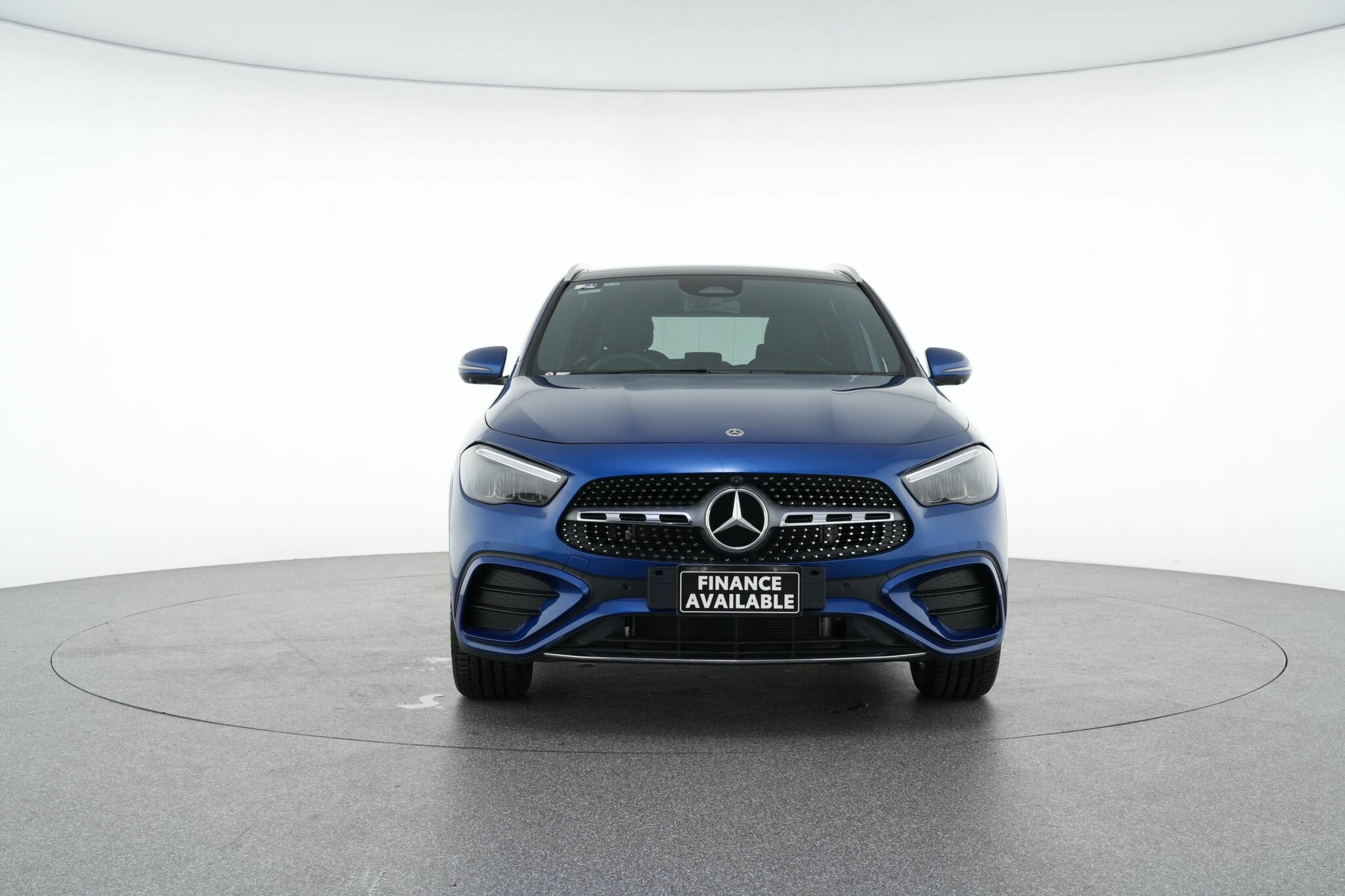 Mercedes Benz Gla-class image 3