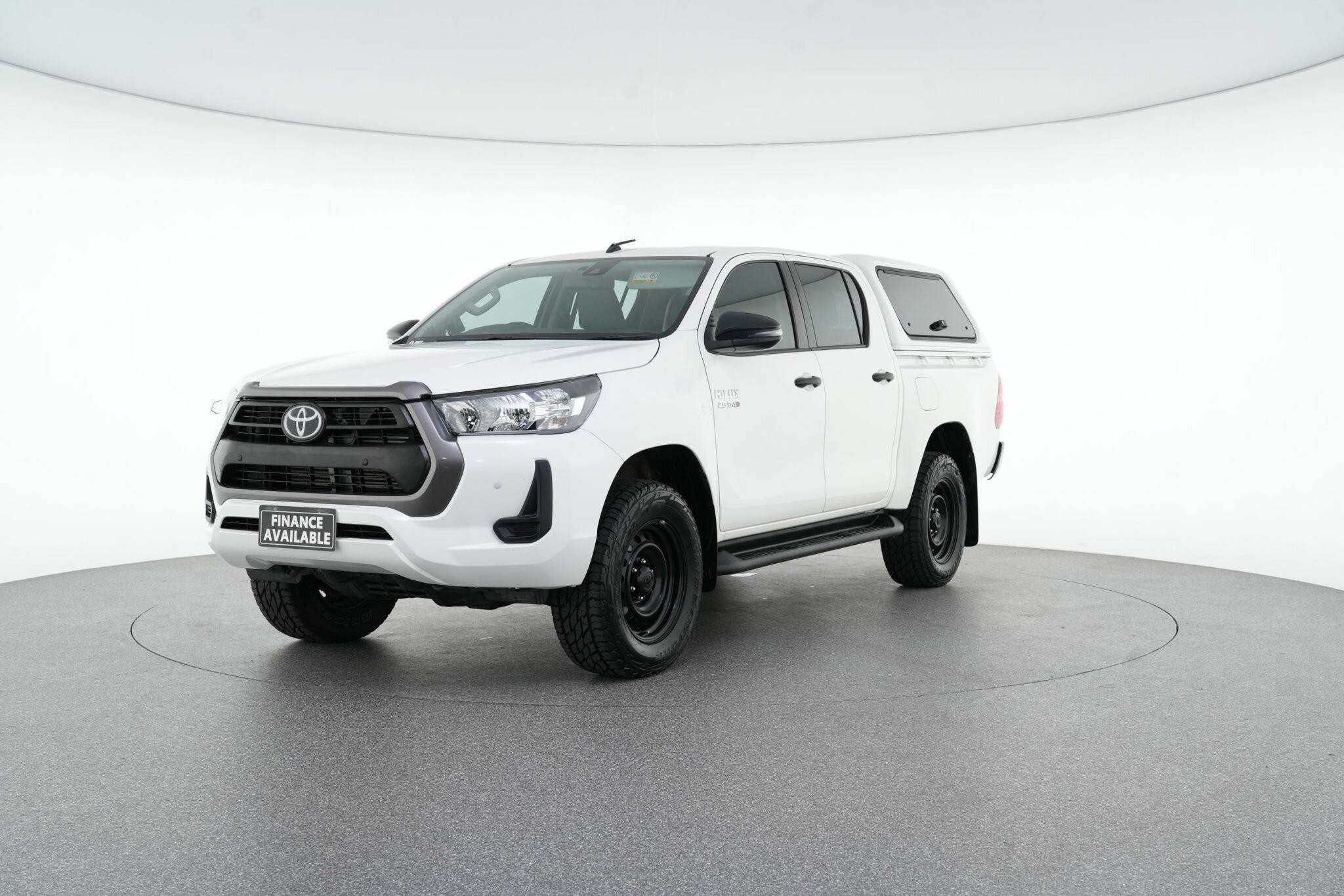 Toyota Hilux image 4