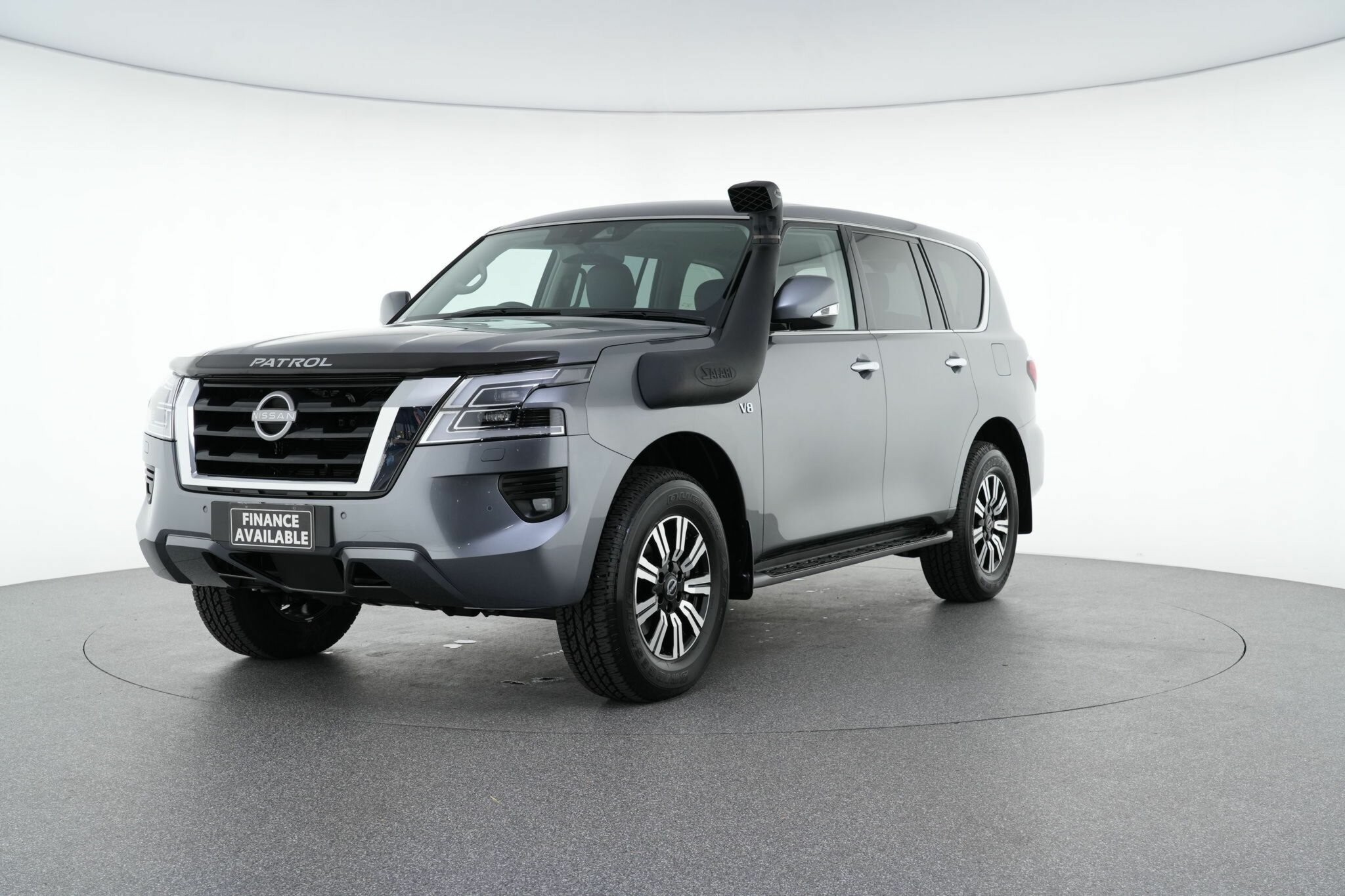 Nissan Patrol image 4
