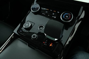 https://vehicle-cdn.autoleague.cloud/30641_U511771_22.jpg
