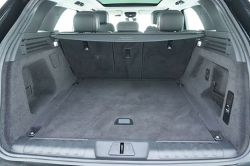 https://vehicle-cdn.autoleague.cloud/30641_U511771_9.jpg