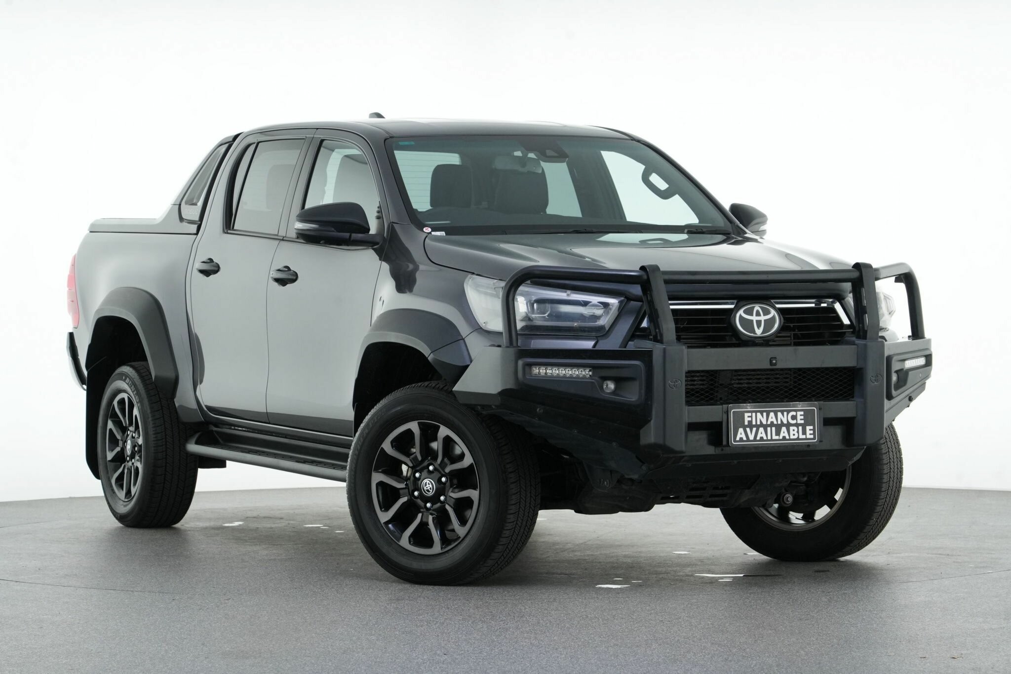 Toyota Hilux image 1