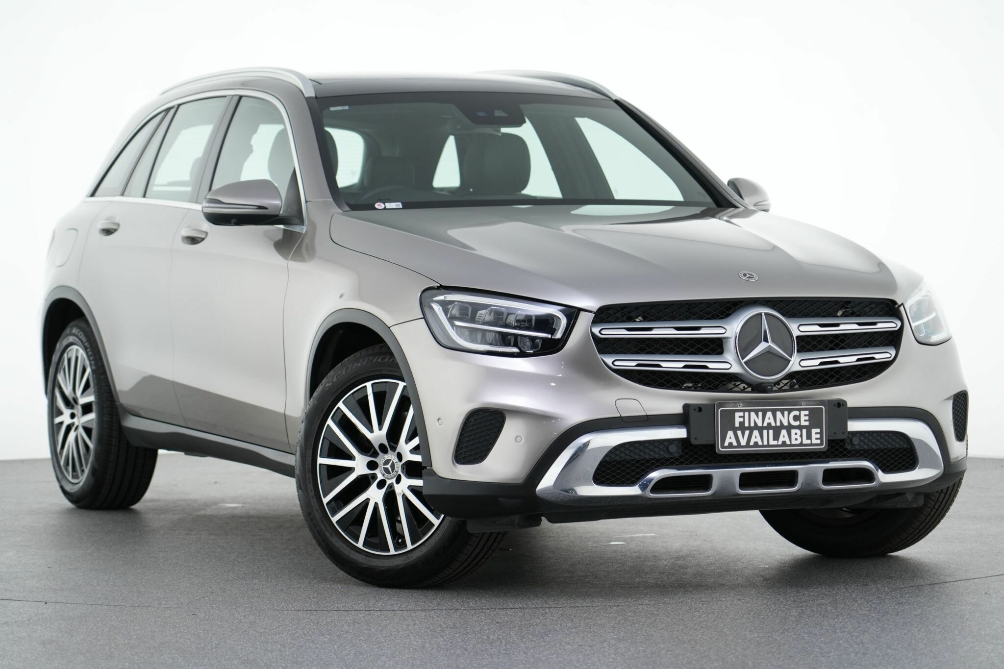 Mercedes Benz Glc-class image 1