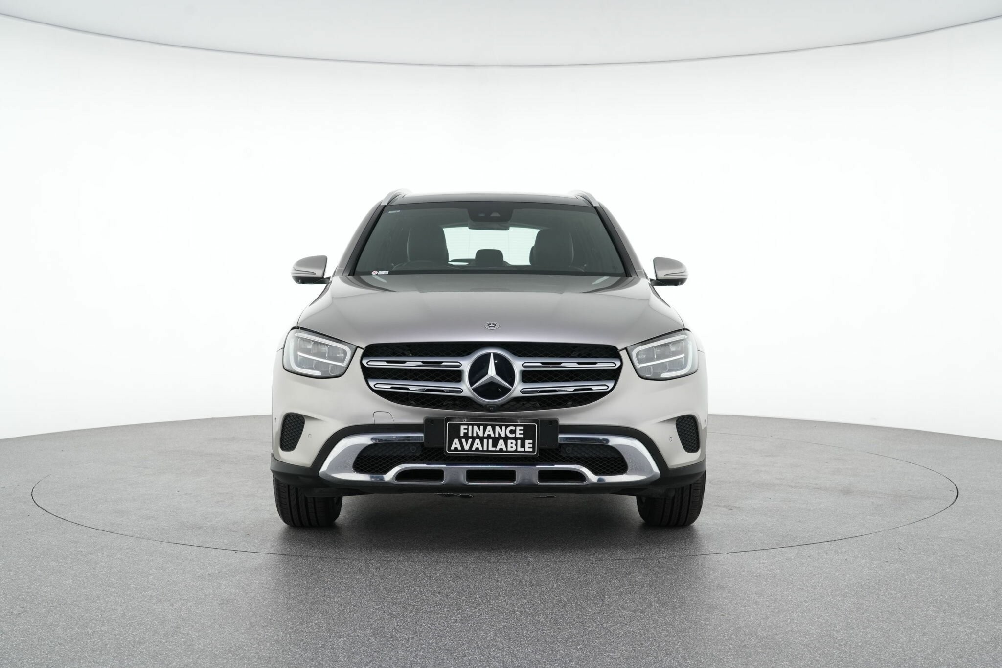 Mercedes Benz Glc-class image 3