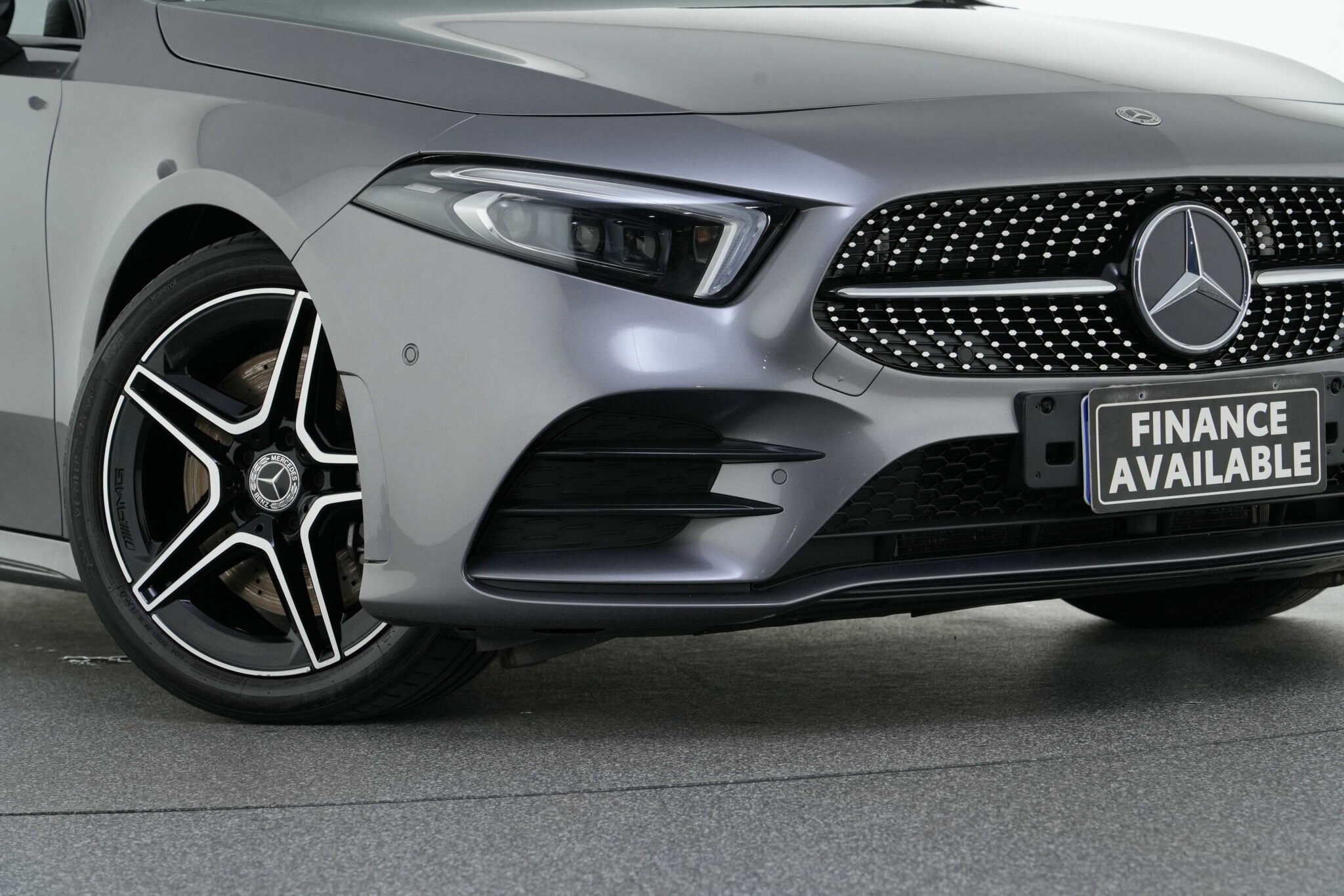 Mercedes Benz A-class image 2