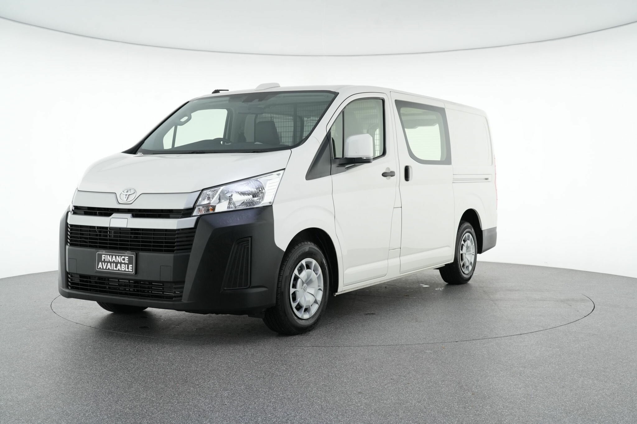 Toyota Hiace image 4