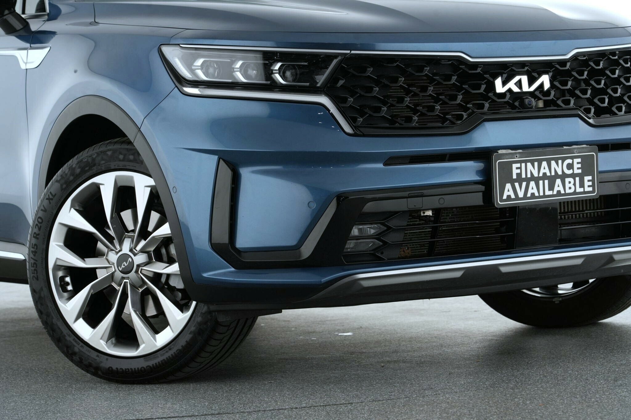 Kia Sorento image 2