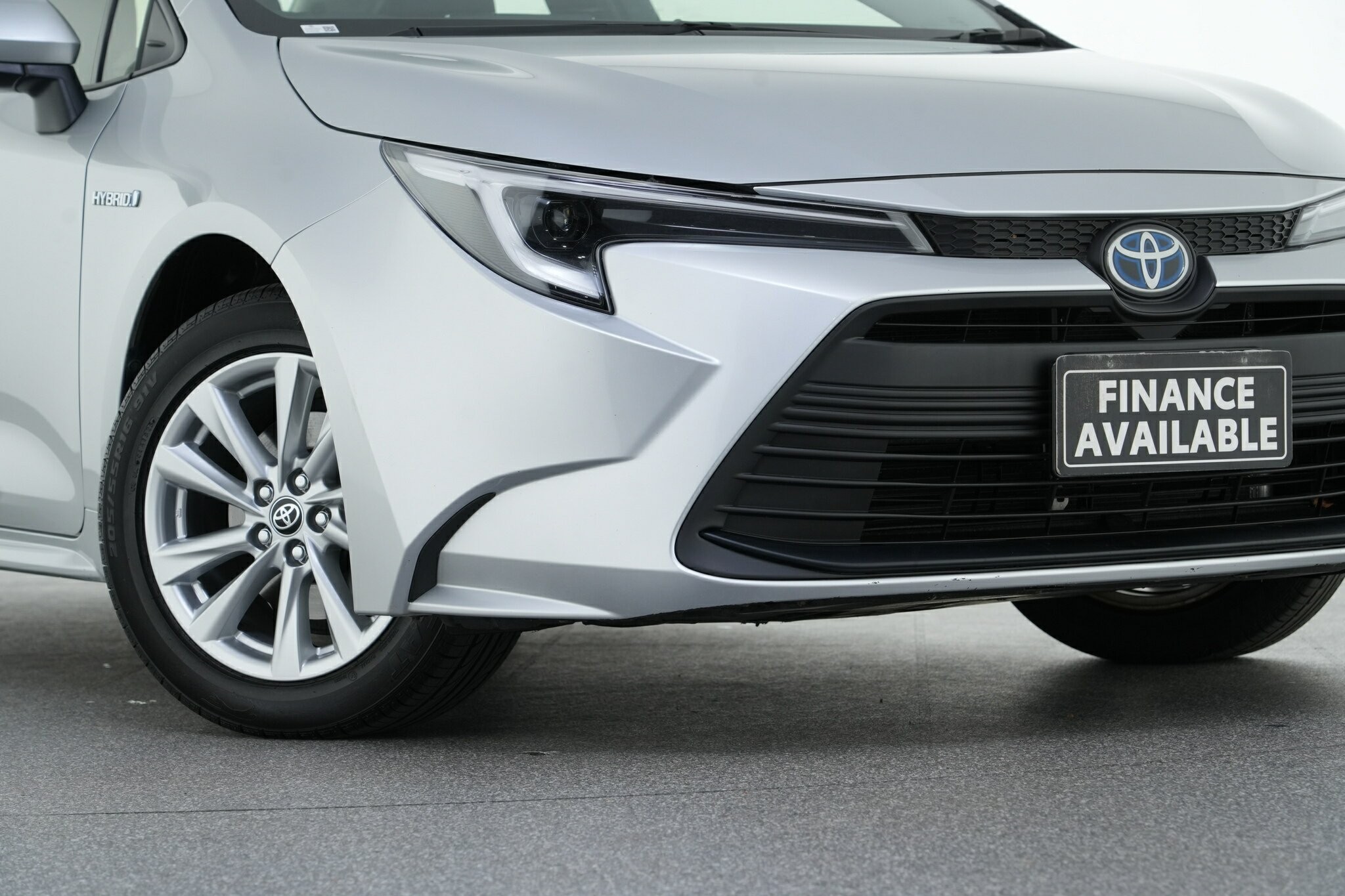 Toyota Corolla image 2