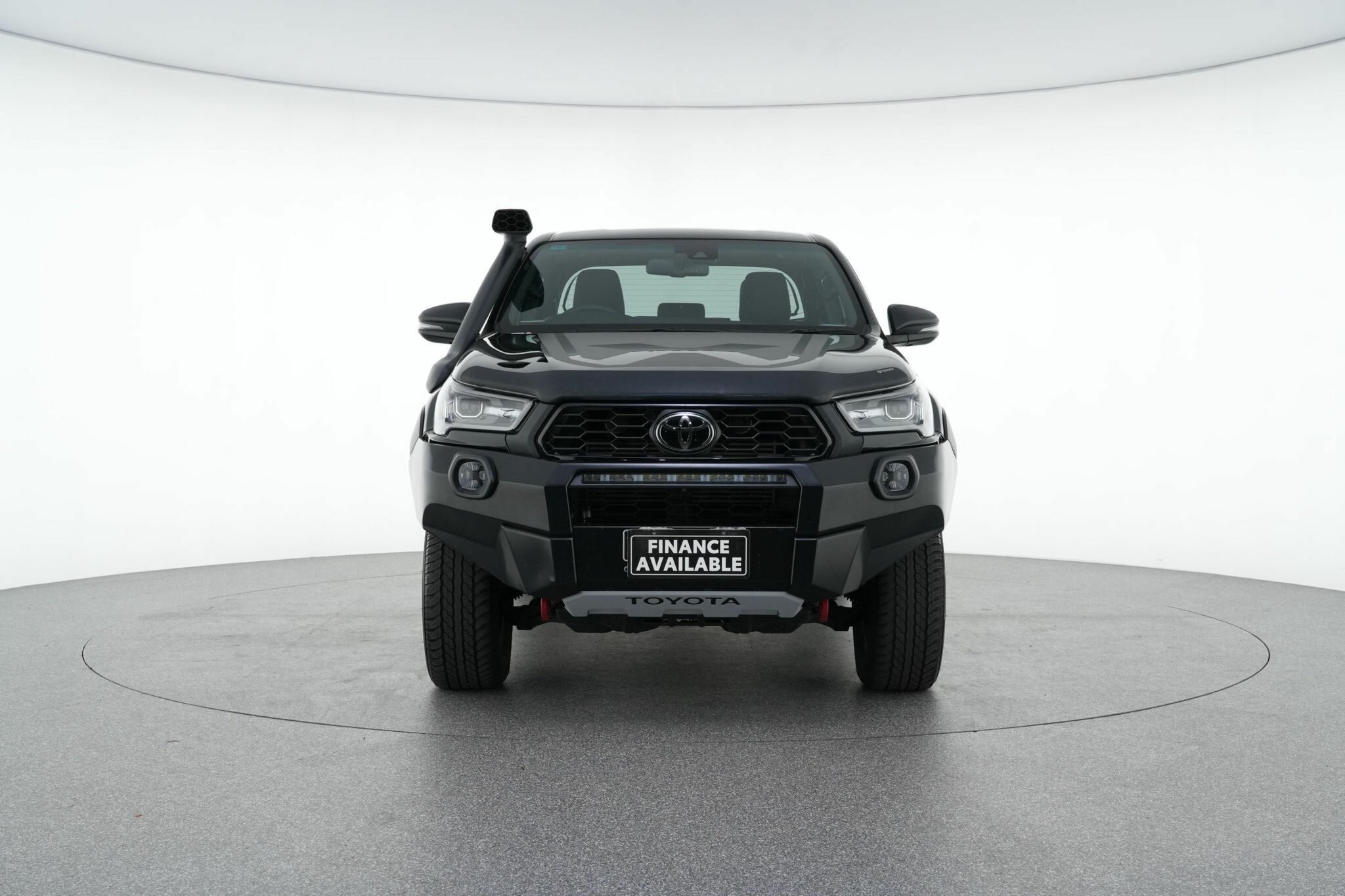 Toyota Hilux image 3