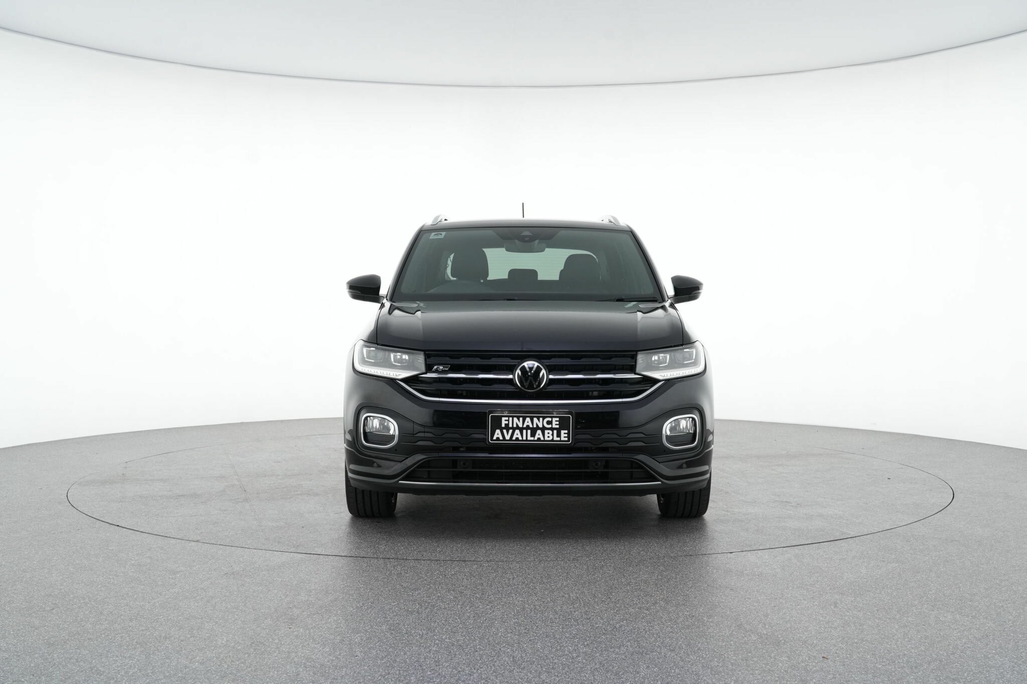 Volkswagen T-cross image 3