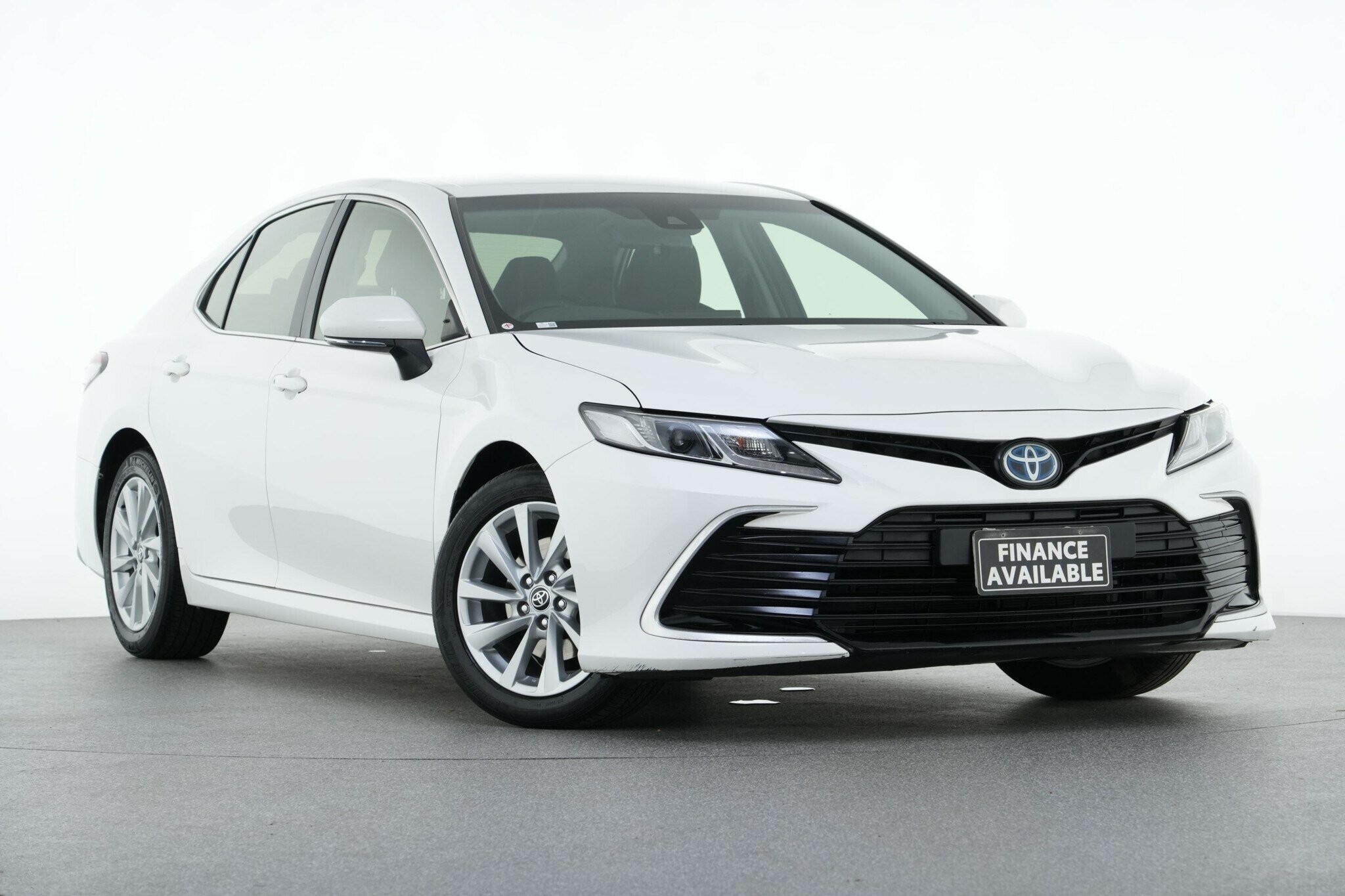 Toyota Camry image 1