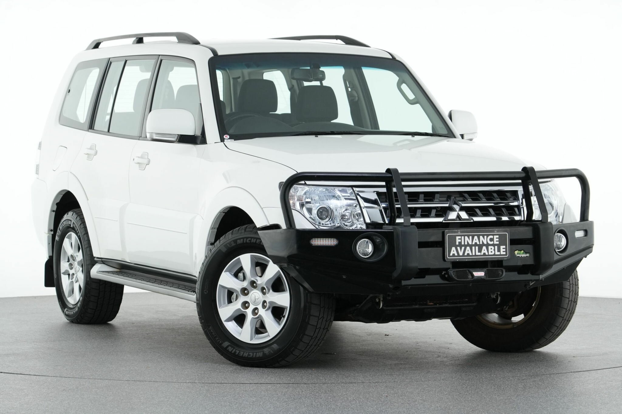 Mitsubishi Pajero image 1