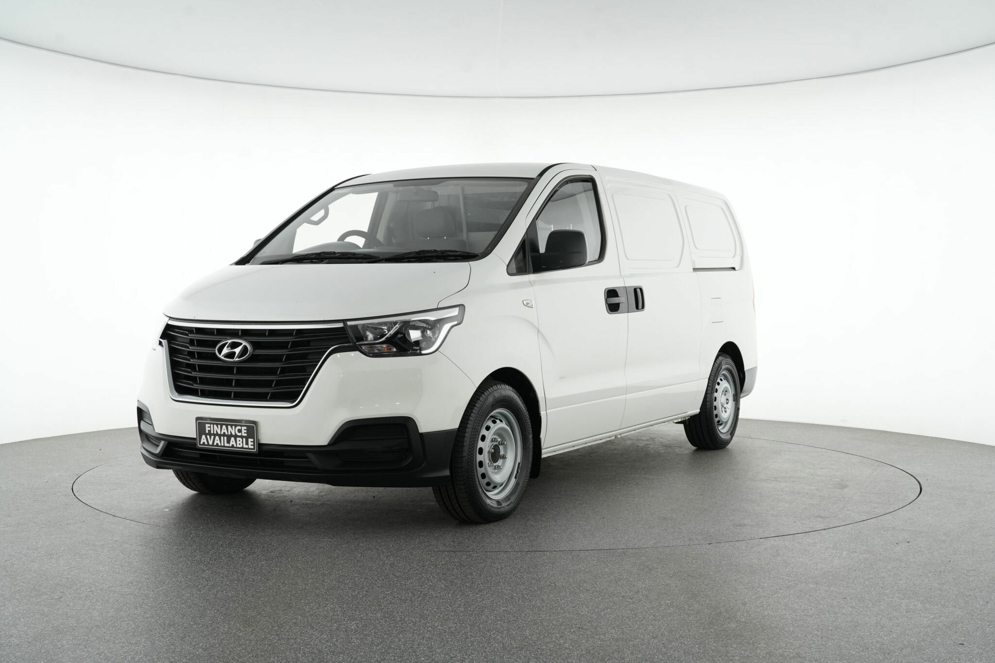 Hyundai Iload image 4