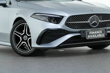 https://vehicle-cdn.autoleague.cloud/30641_U512029_2.jpg