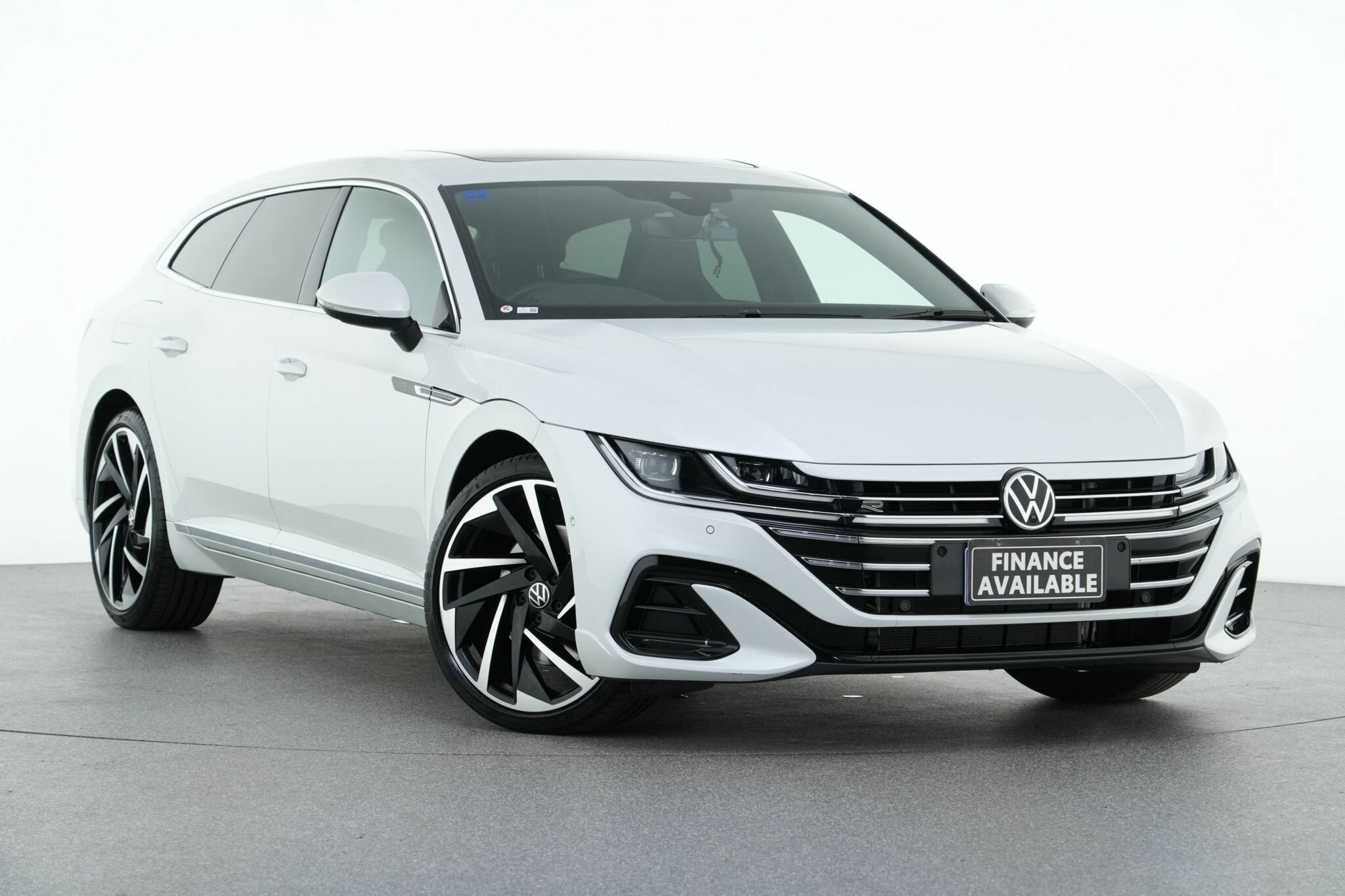 Volkswagen Arteon image 1