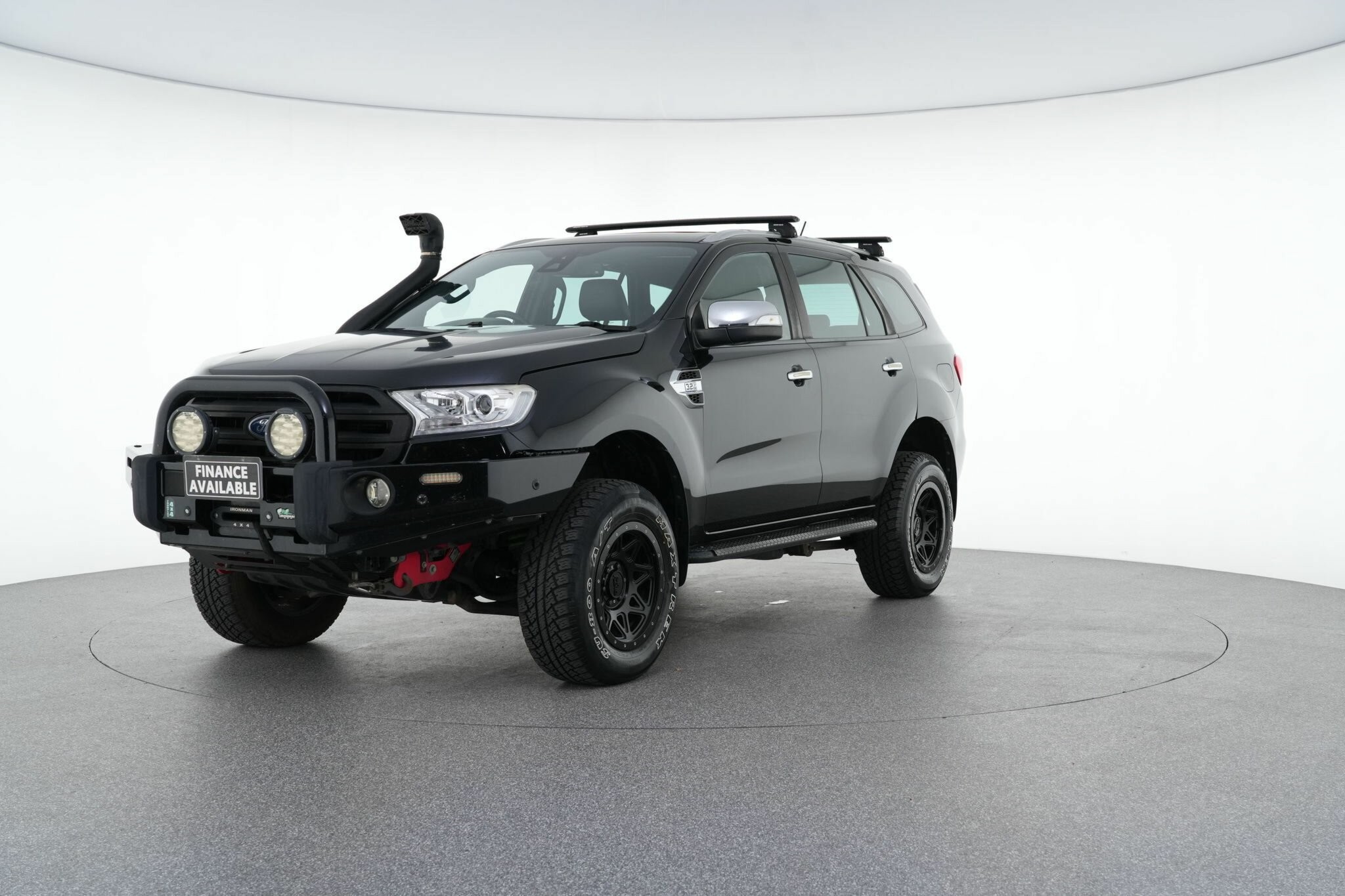 Ford Everest image 4