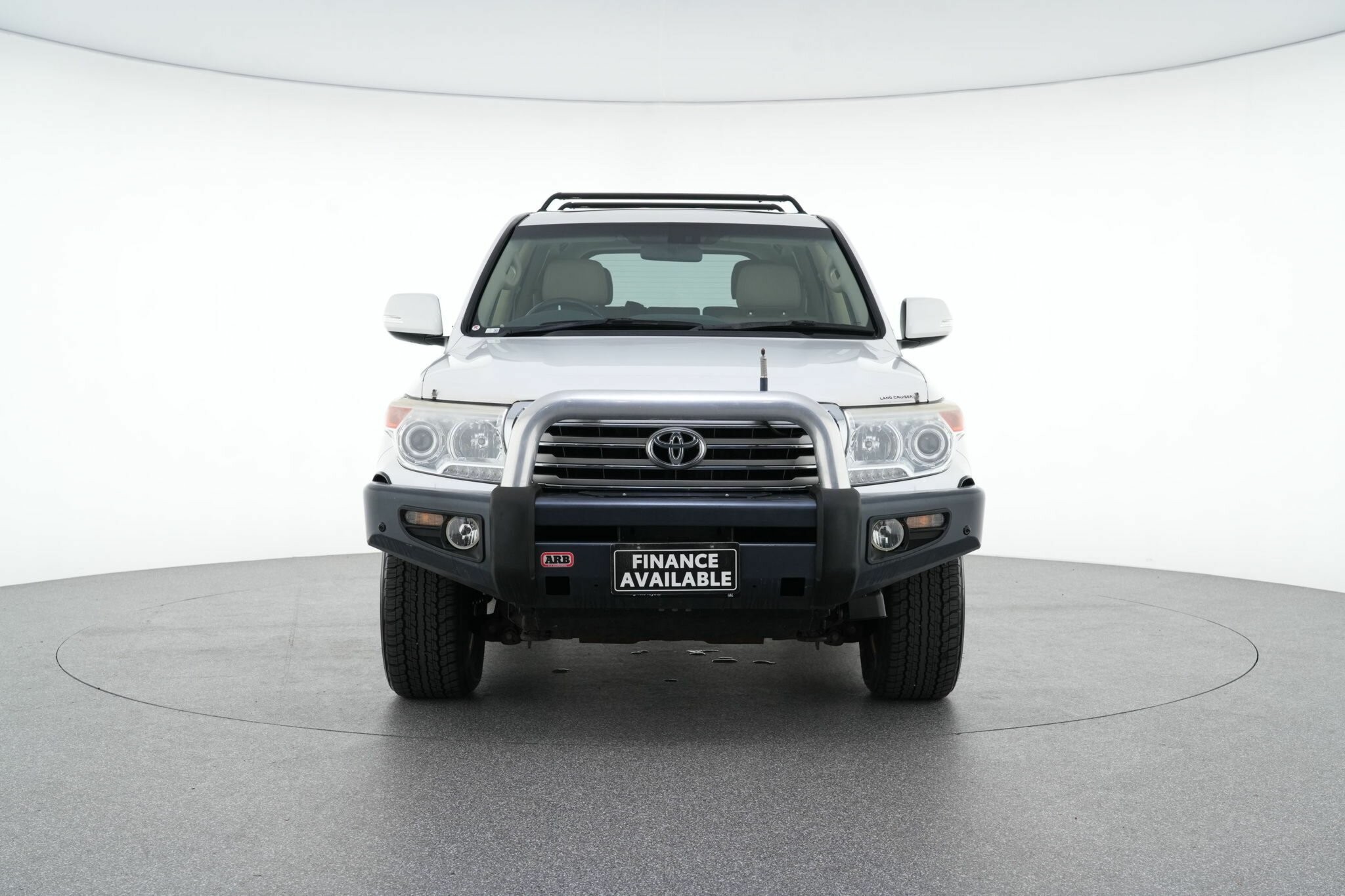 Toyota Landcruiser image 3