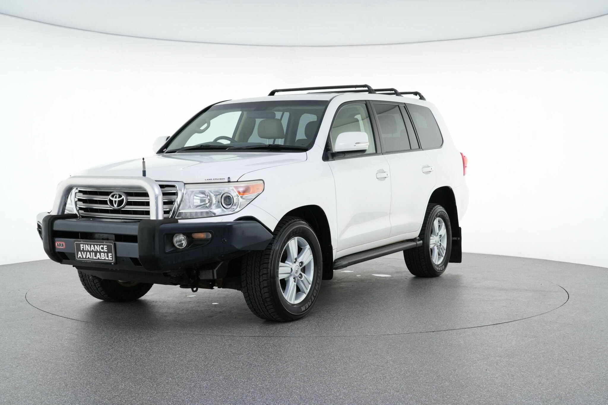 Toyota Landcruiser image 4