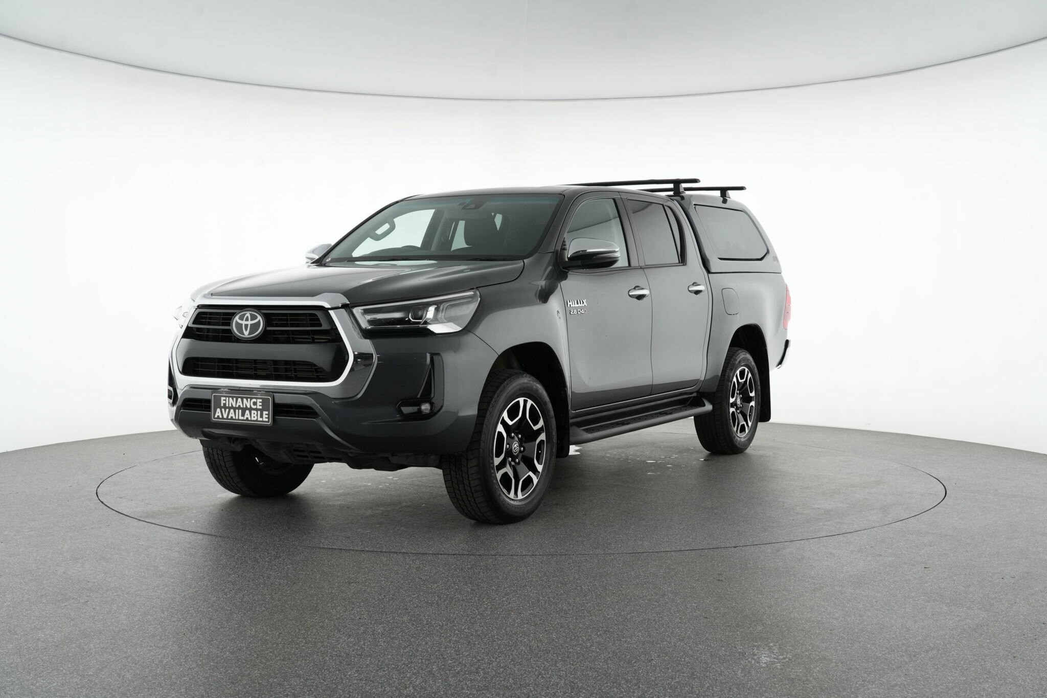 Toyota Hilux image 4