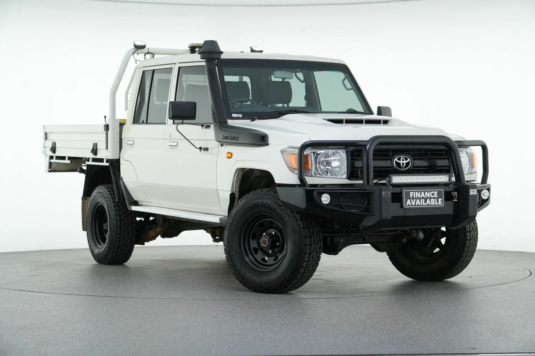 Toyota Landcruiser image 1