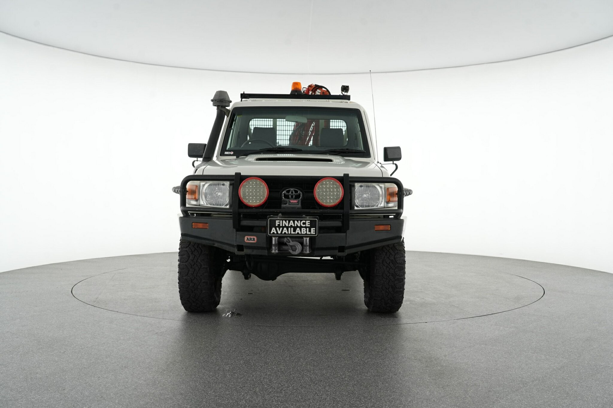 Toyota Landcruiser image 3