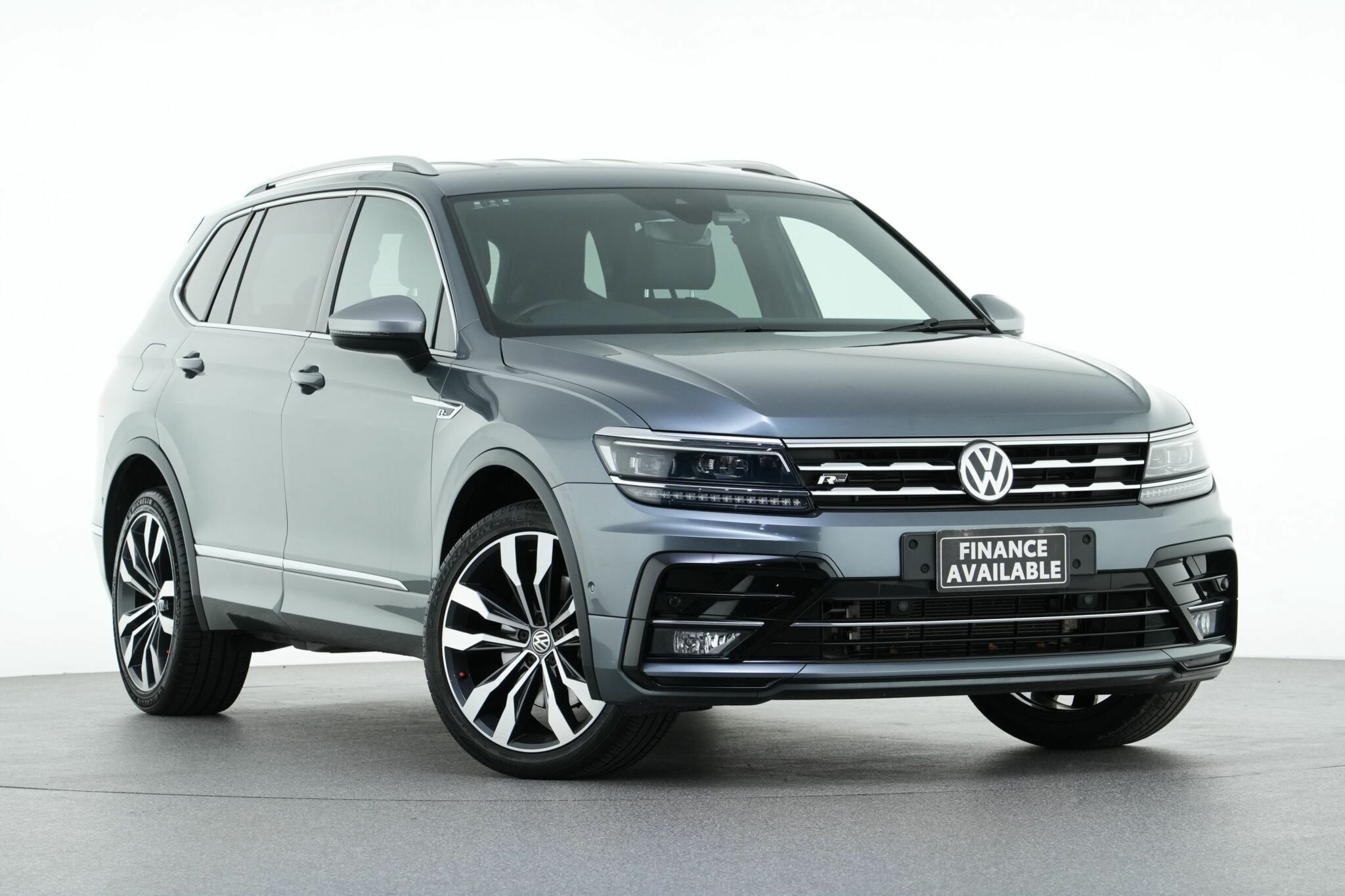 Volkswagen Tiguan image 1