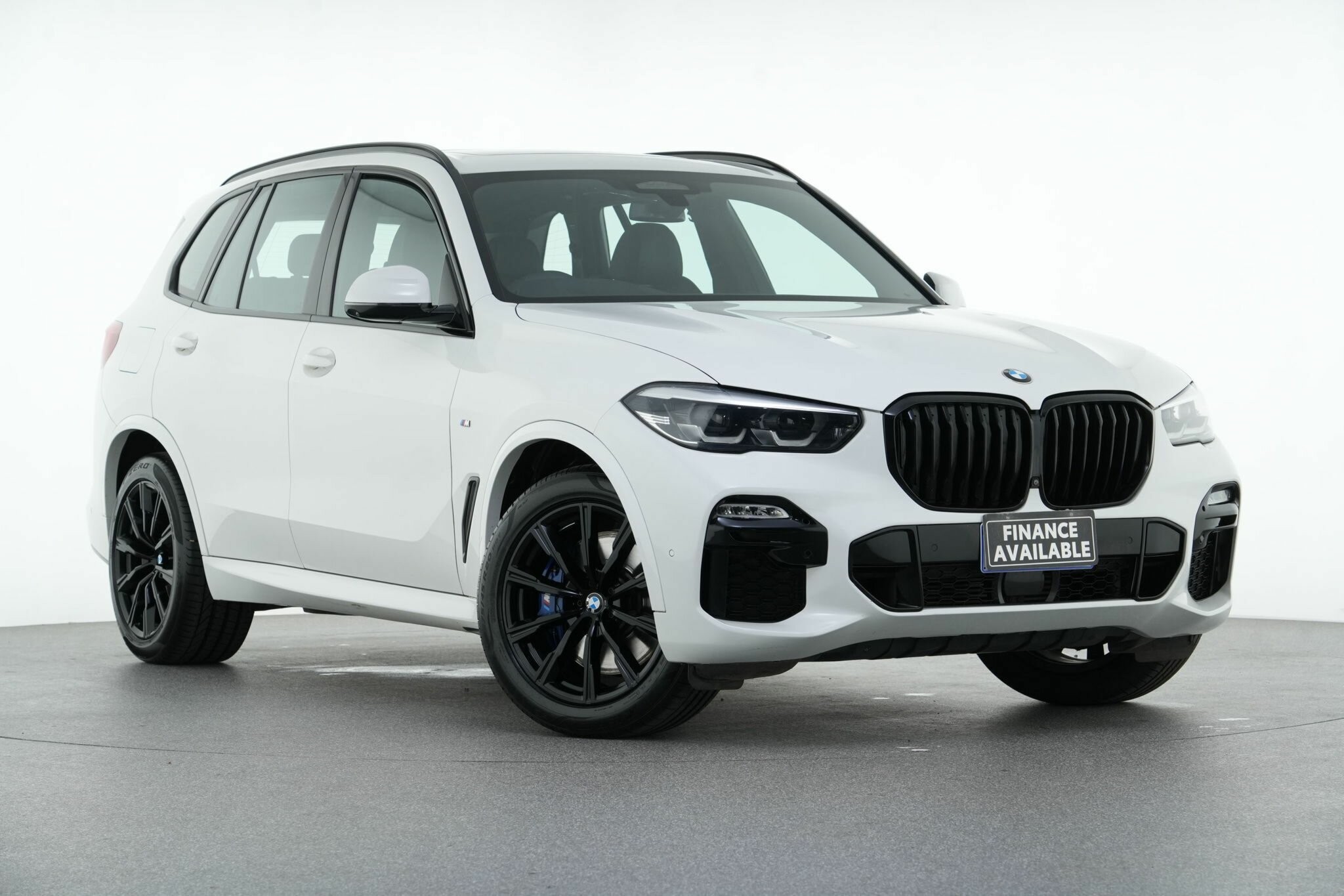 BMW X5 image 1